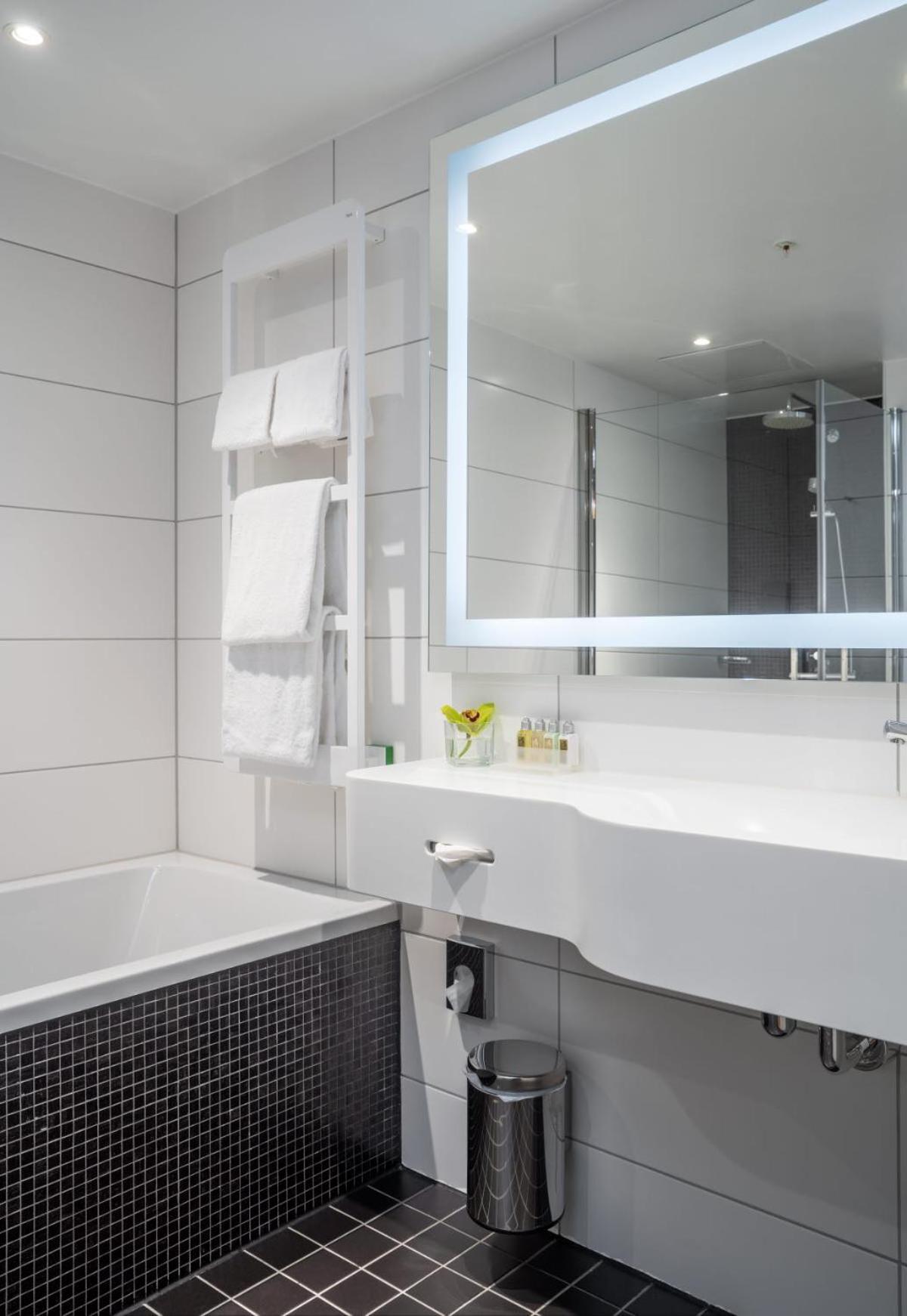 Junior Suite,1773681777:JPEG