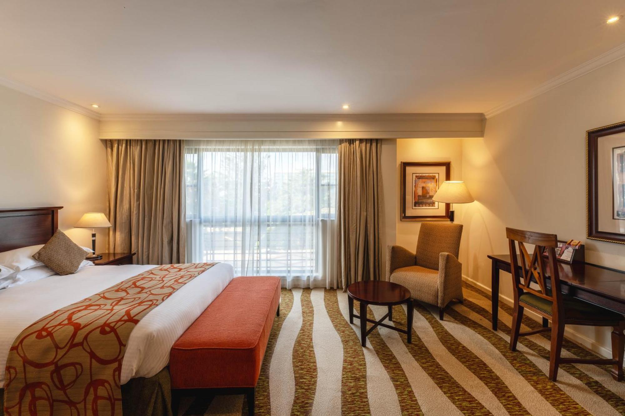 Deluxe Room,1742925551:JPEG