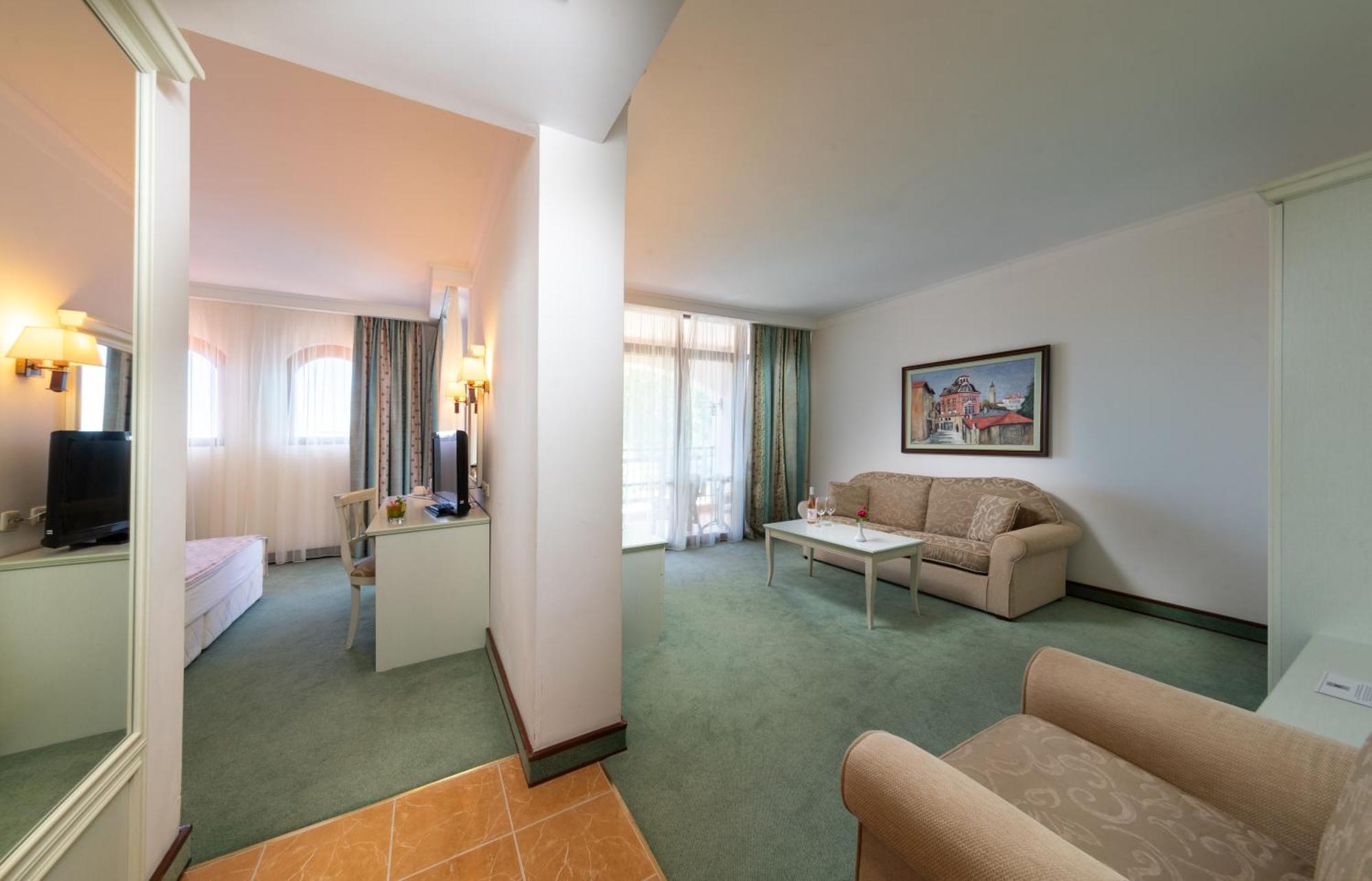 Suite Beach Access
