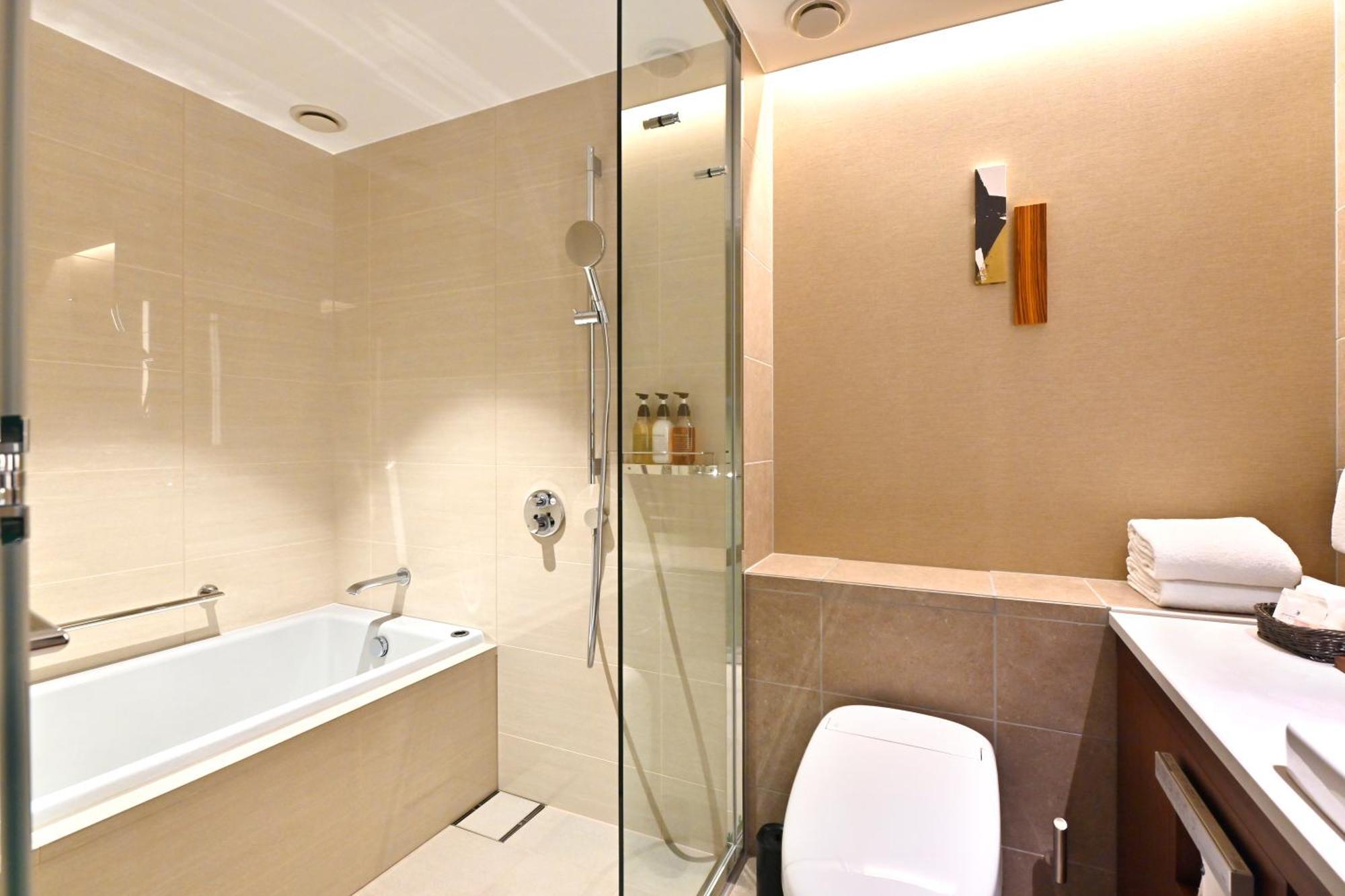 Quarto com 2 Camas de Solteiro Moderate - Não Fumantes