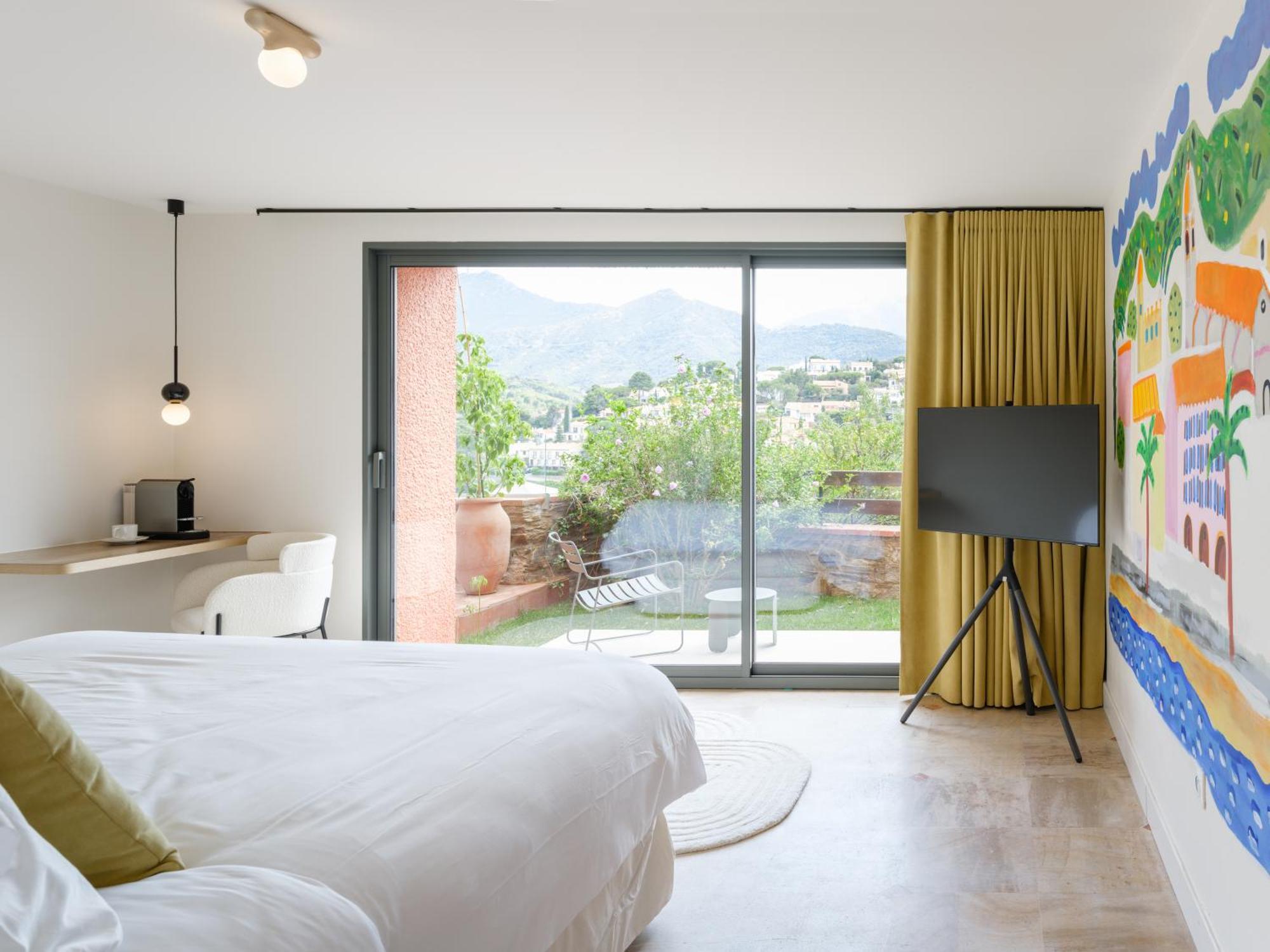 Port d'Avall Double Room Garden Outdoor Bathtub Mountain View,1656373965:JPEG