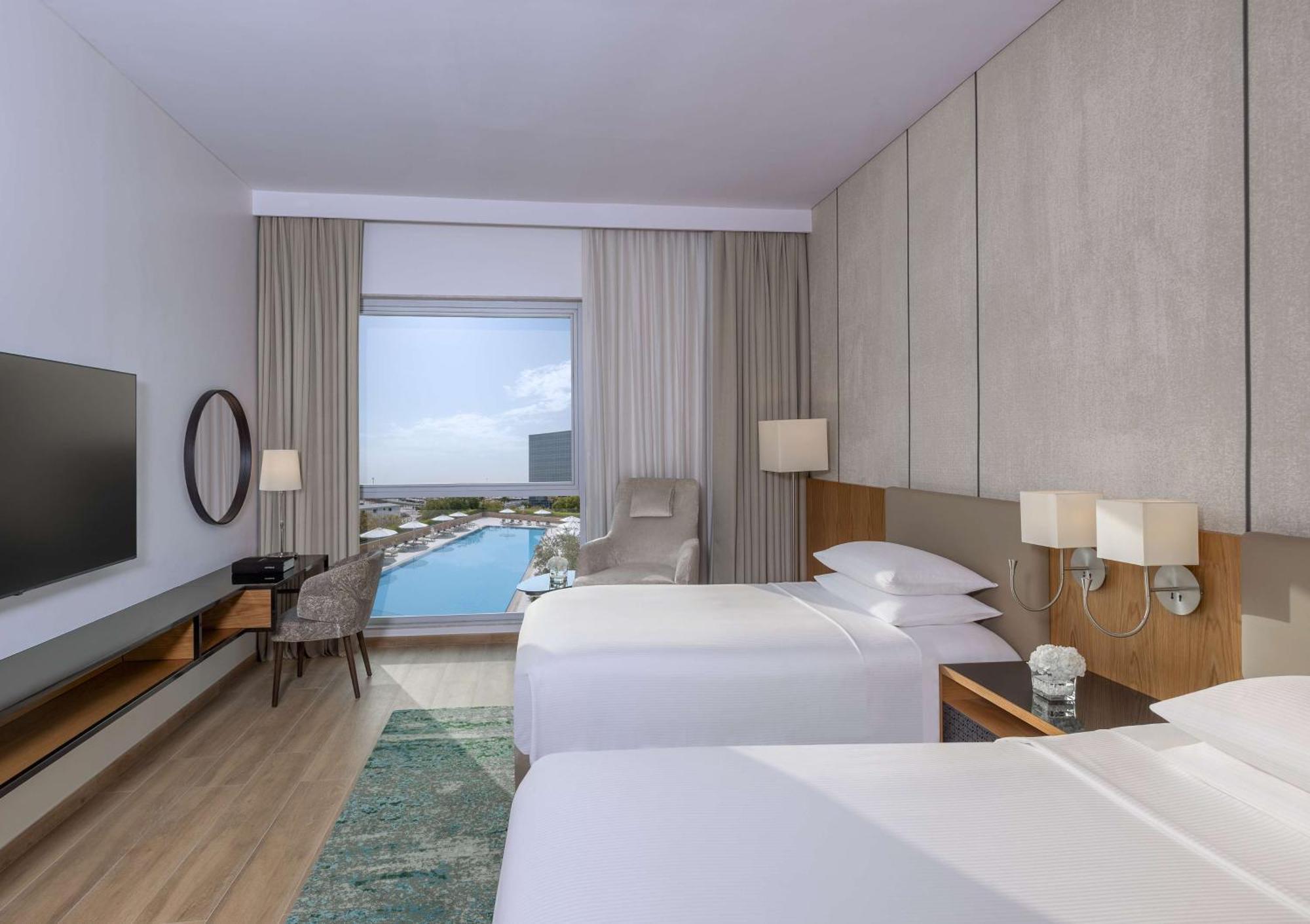 Twin Room Beach Access