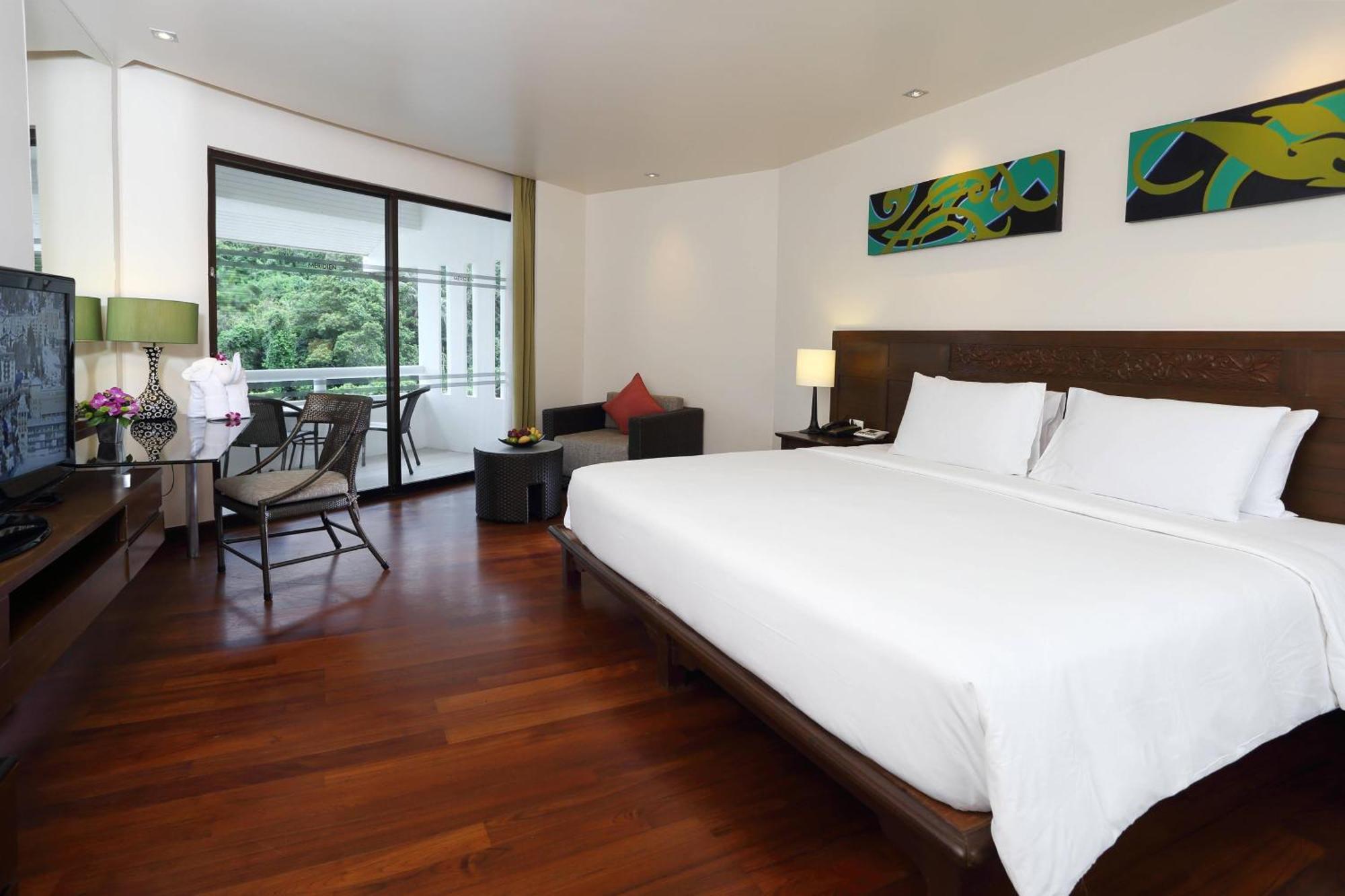 Guest room 1 King Balcony