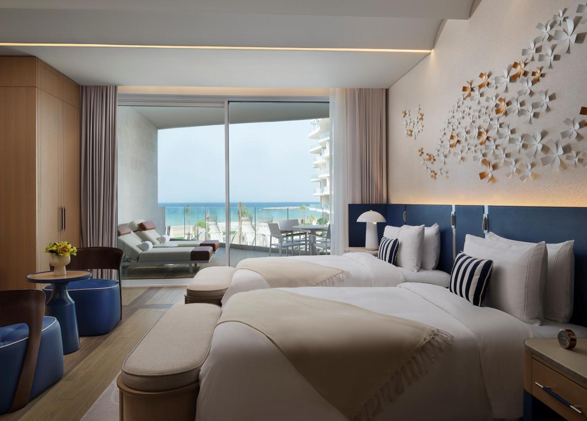 Deluxe Twin Room Balcony Sea View
