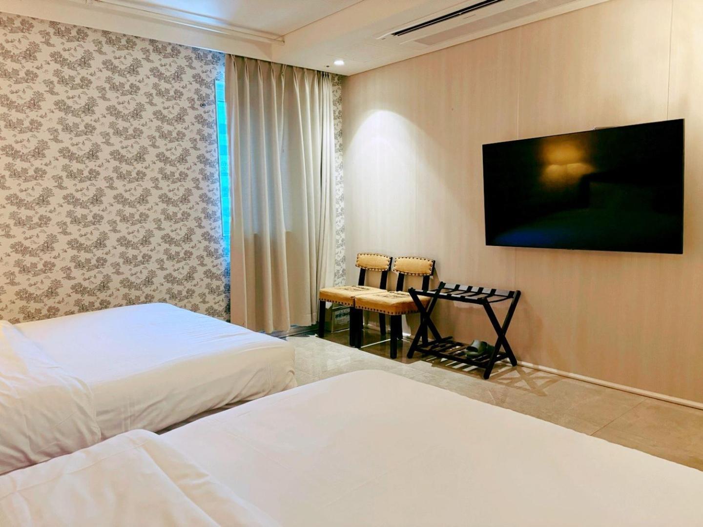 Chambre Familiale