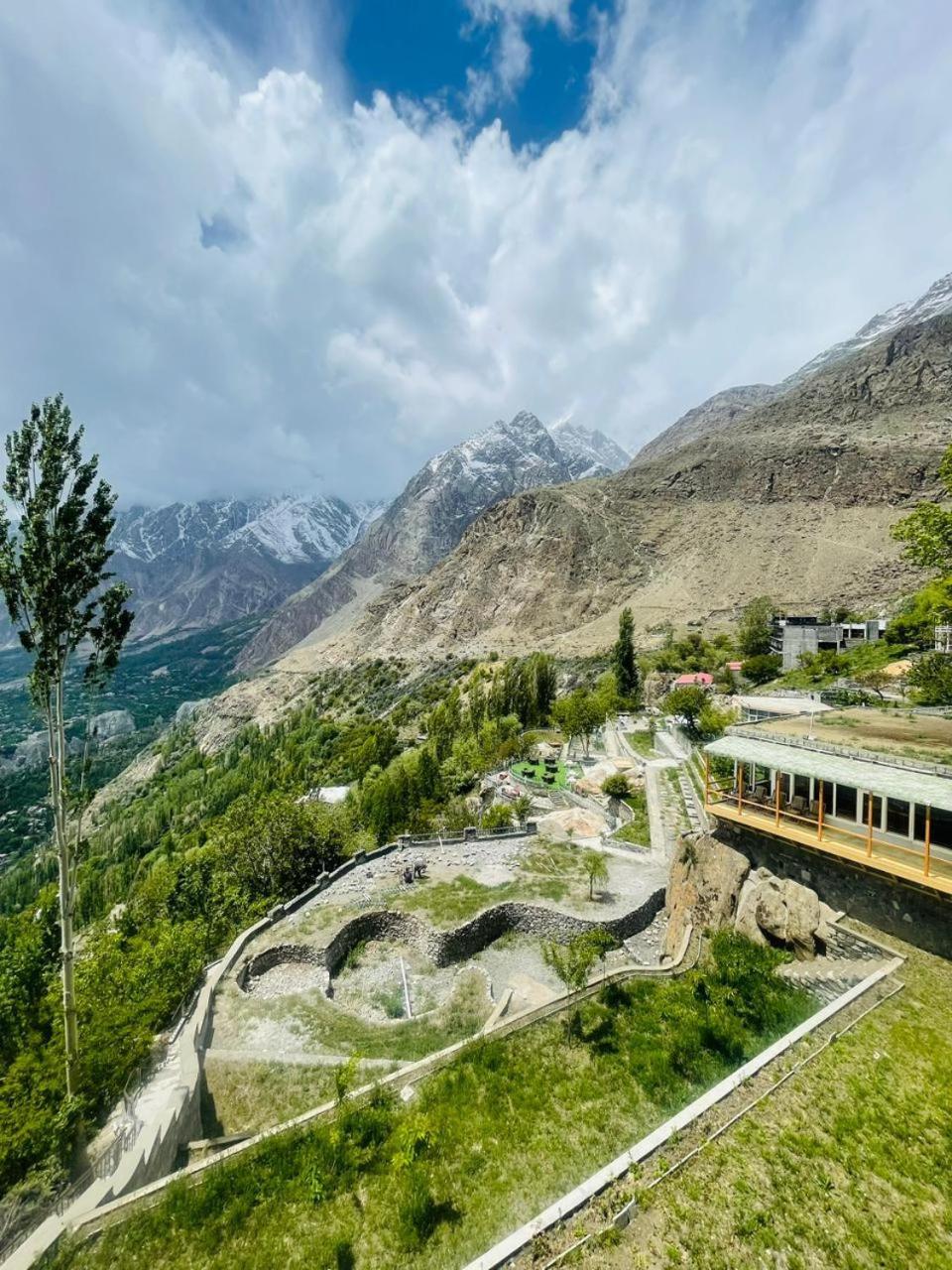 Superior Double or Twin Room with Mountain View