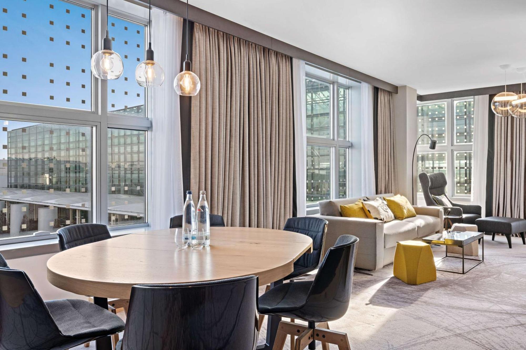 One-Bedroom Presidential King Suite,1657134412:JPEG