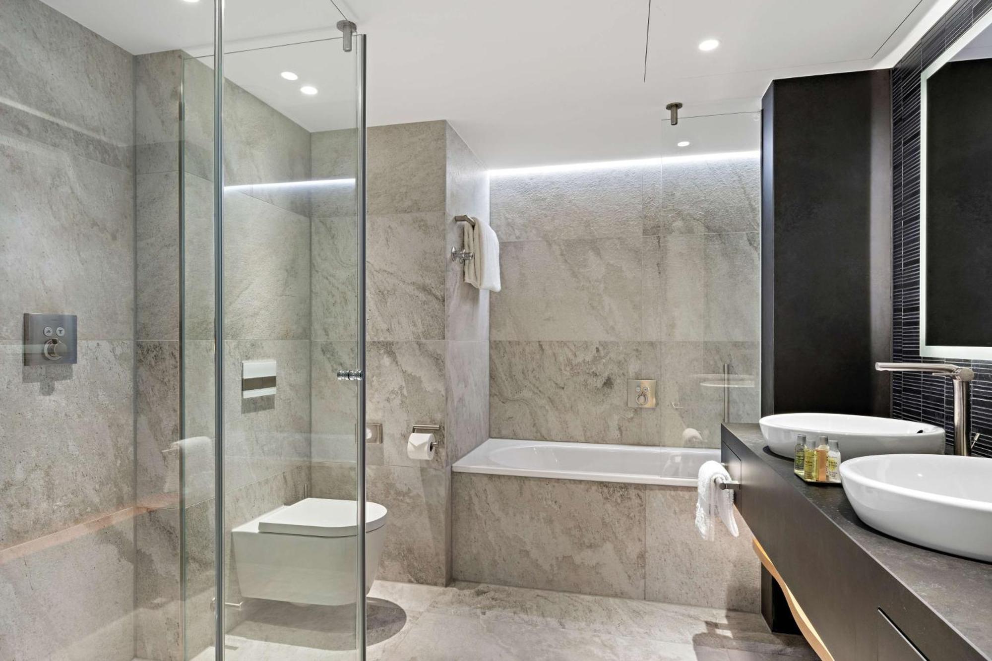 Junior One-Bedroom King Suite,1657134452:JPEG