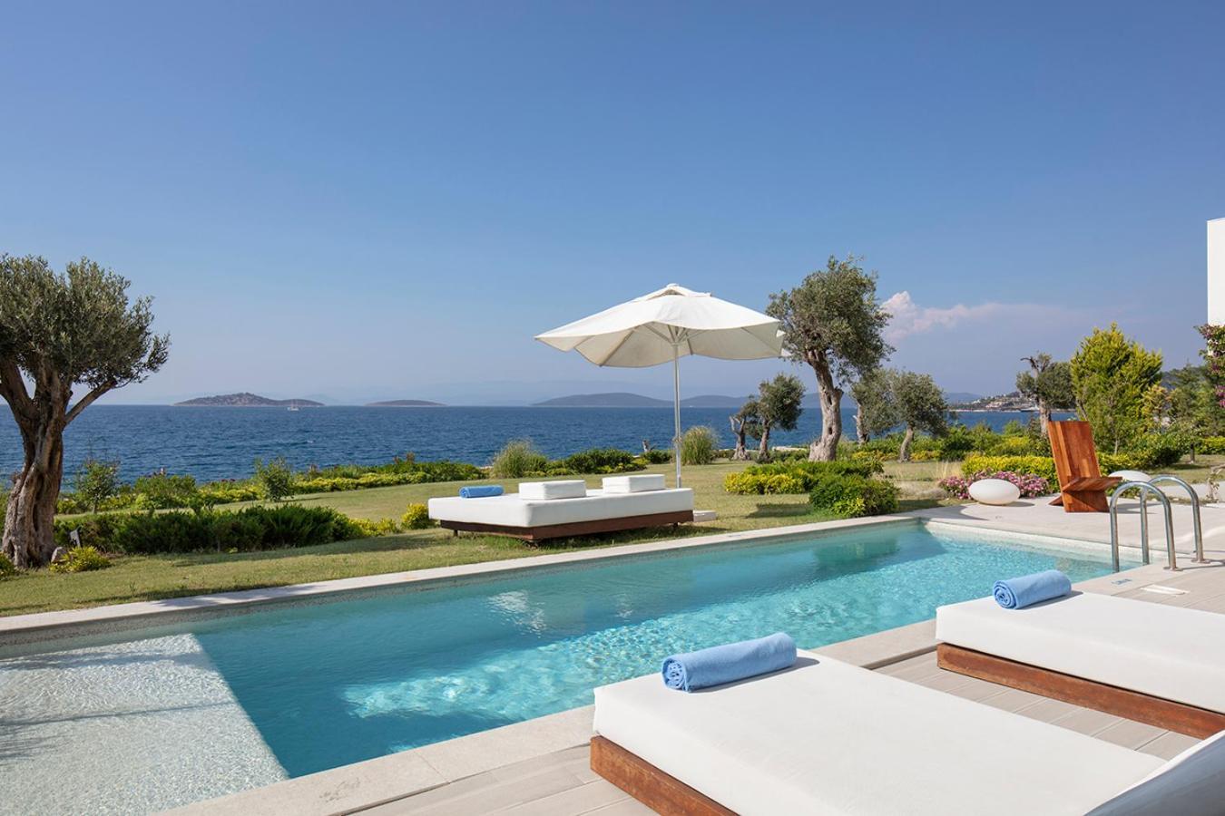 Four-Bedroom Villa