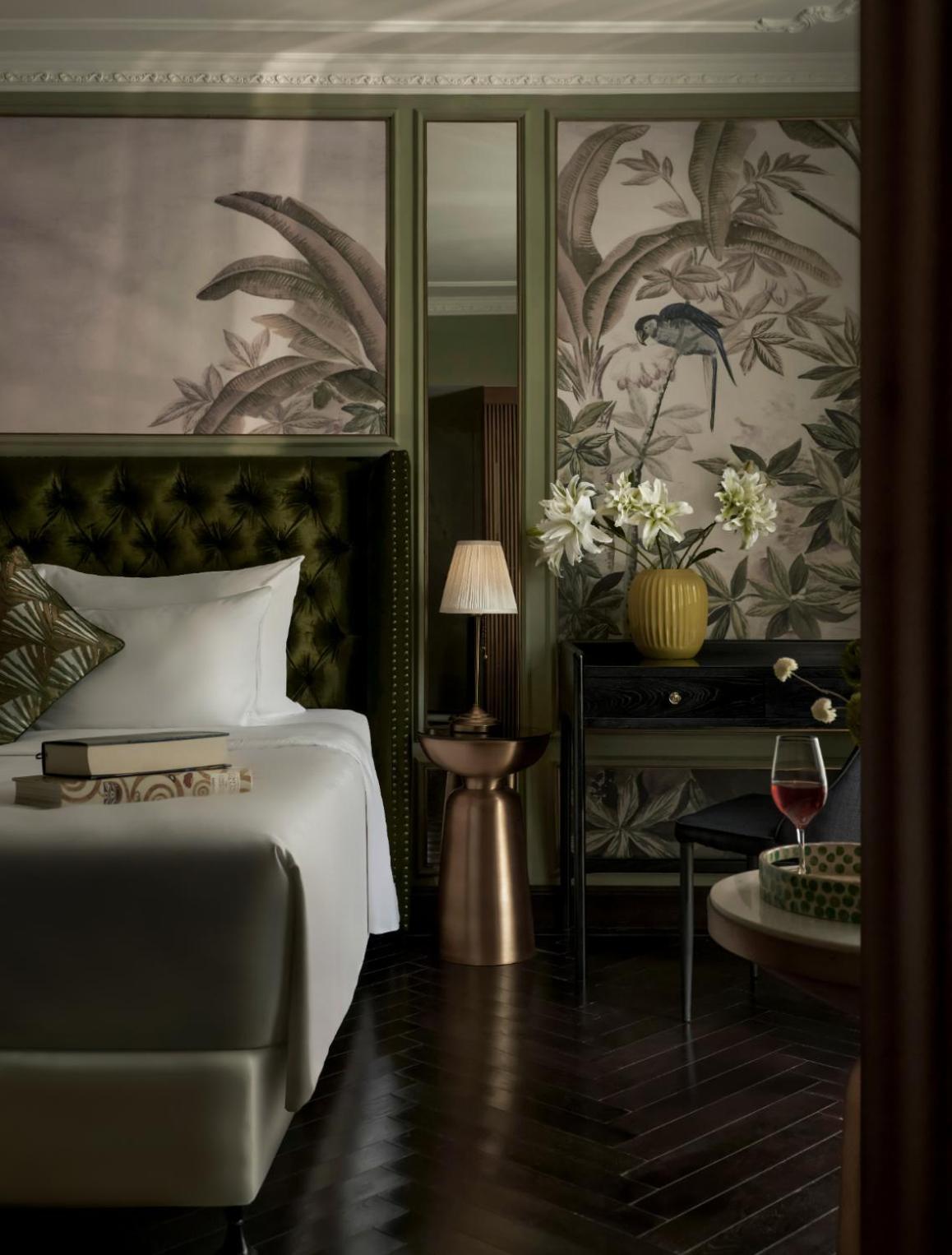 Standard Studio,1659574665:JPEG