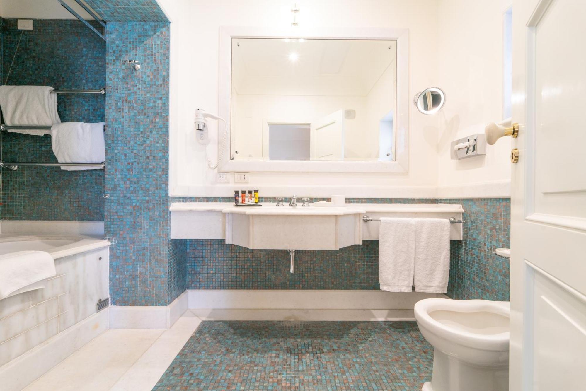 Junior Suite with Terrace