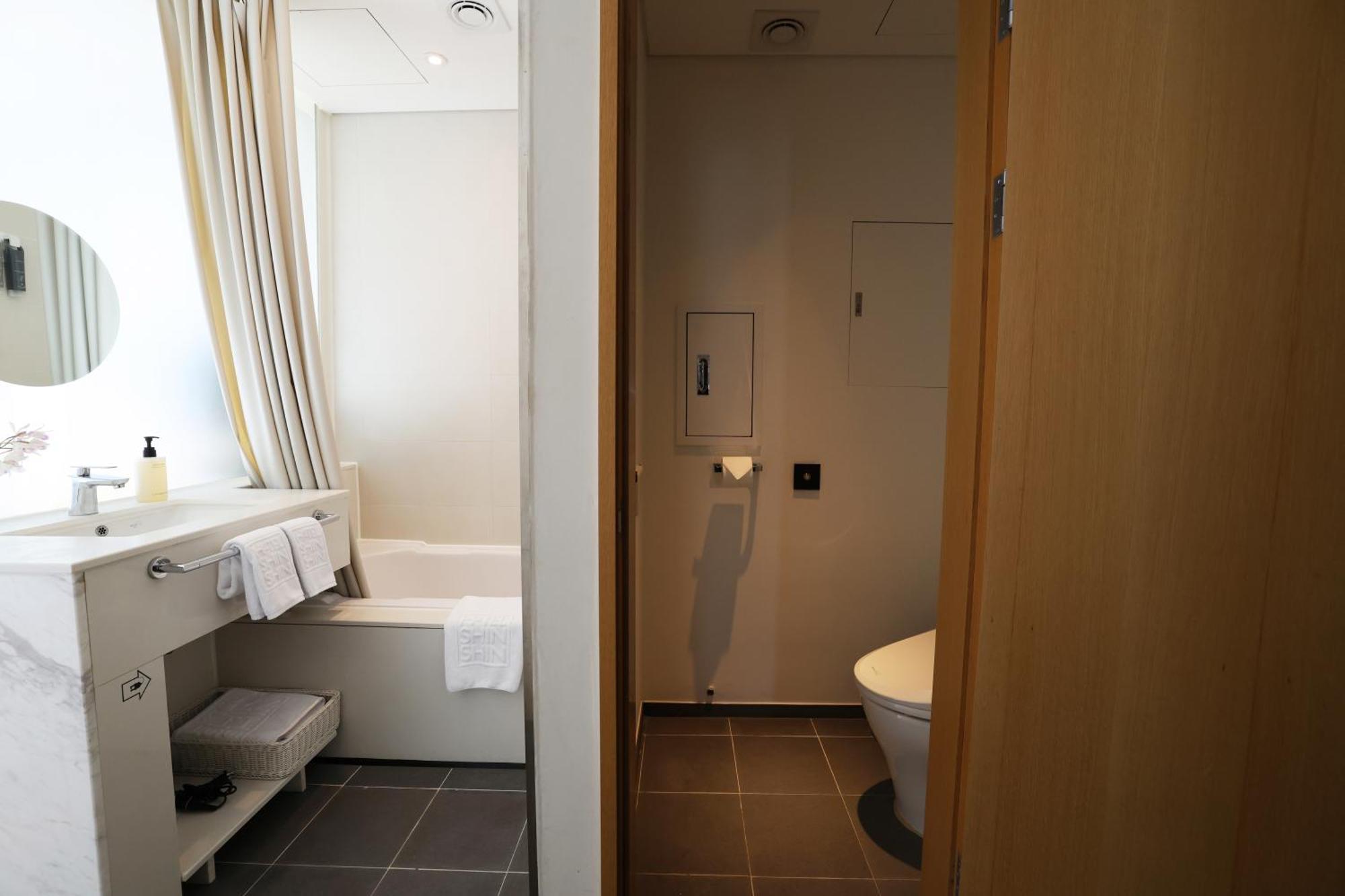 Standard Twin Room,1663753303:JPEG