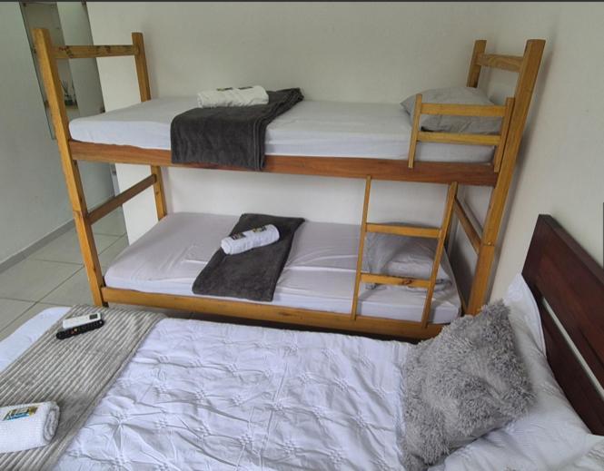 Quarto Duplo