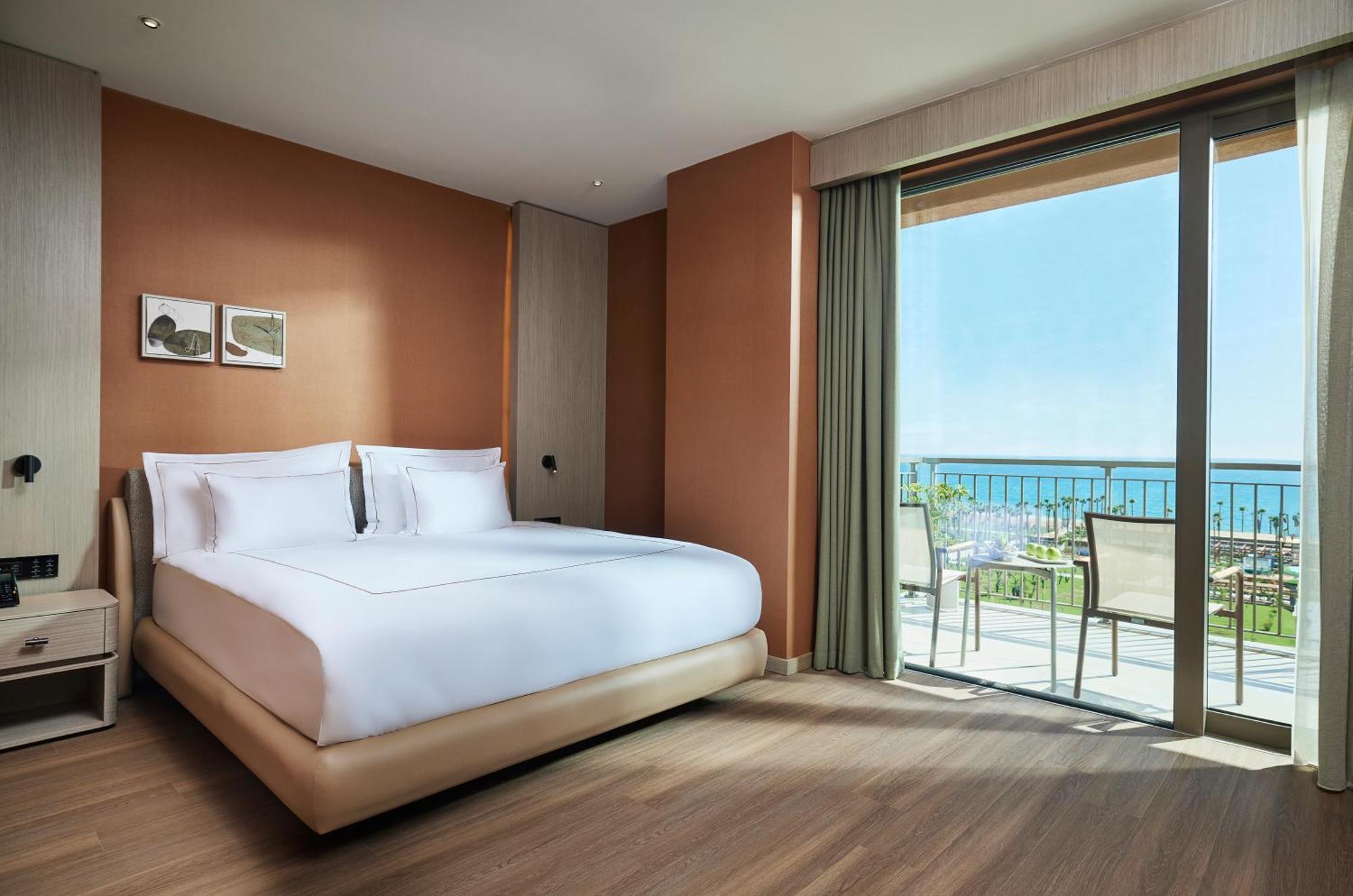 Family Room with Sea View,1663968937:JPEG