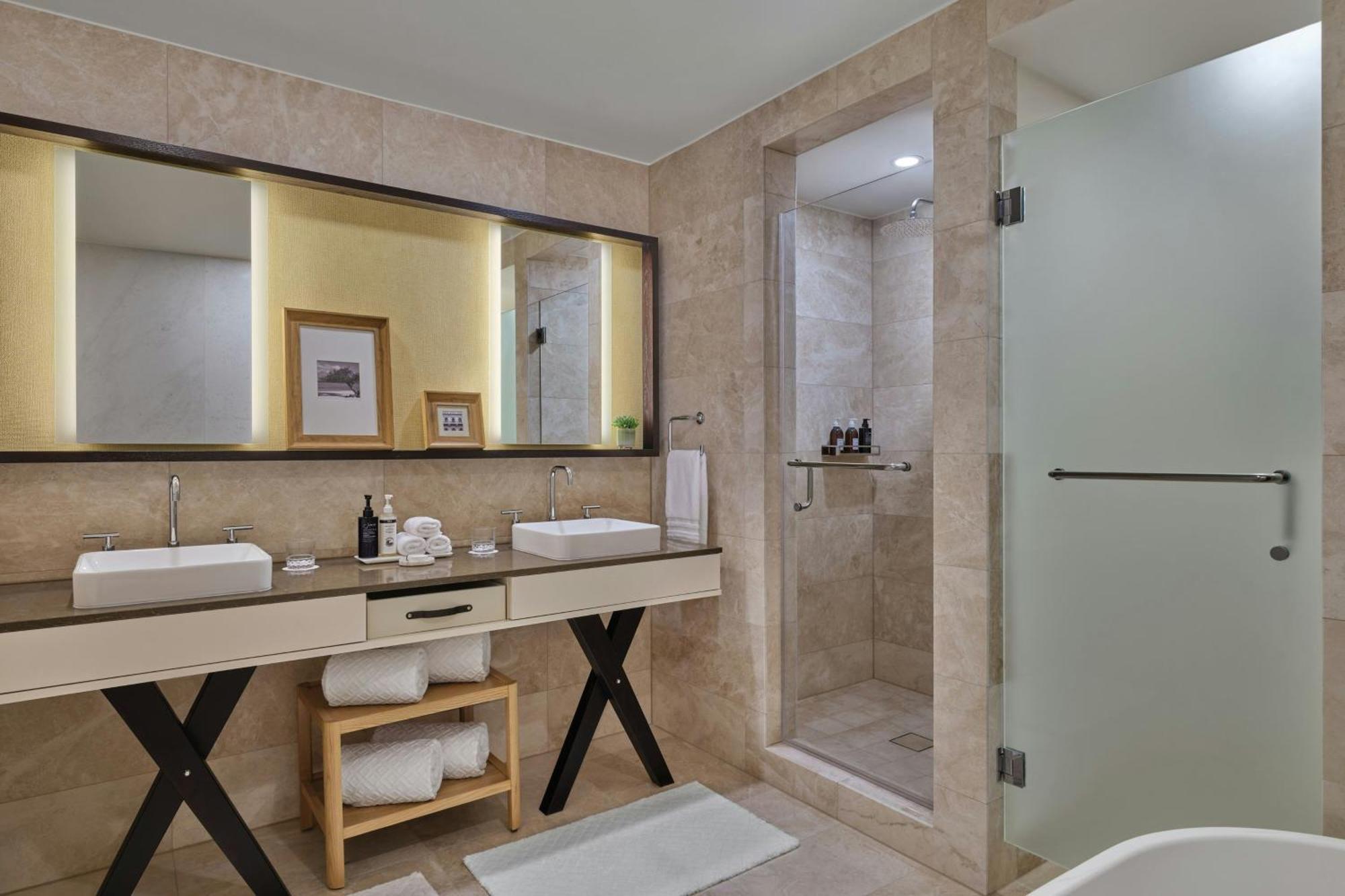 One-Bedroom Suite with Two Queen Beds and Oceanfront View