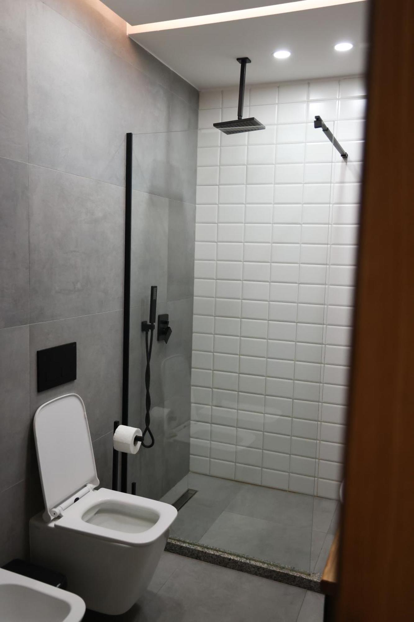 Standard Quadruple Room,1667582605:JPEG