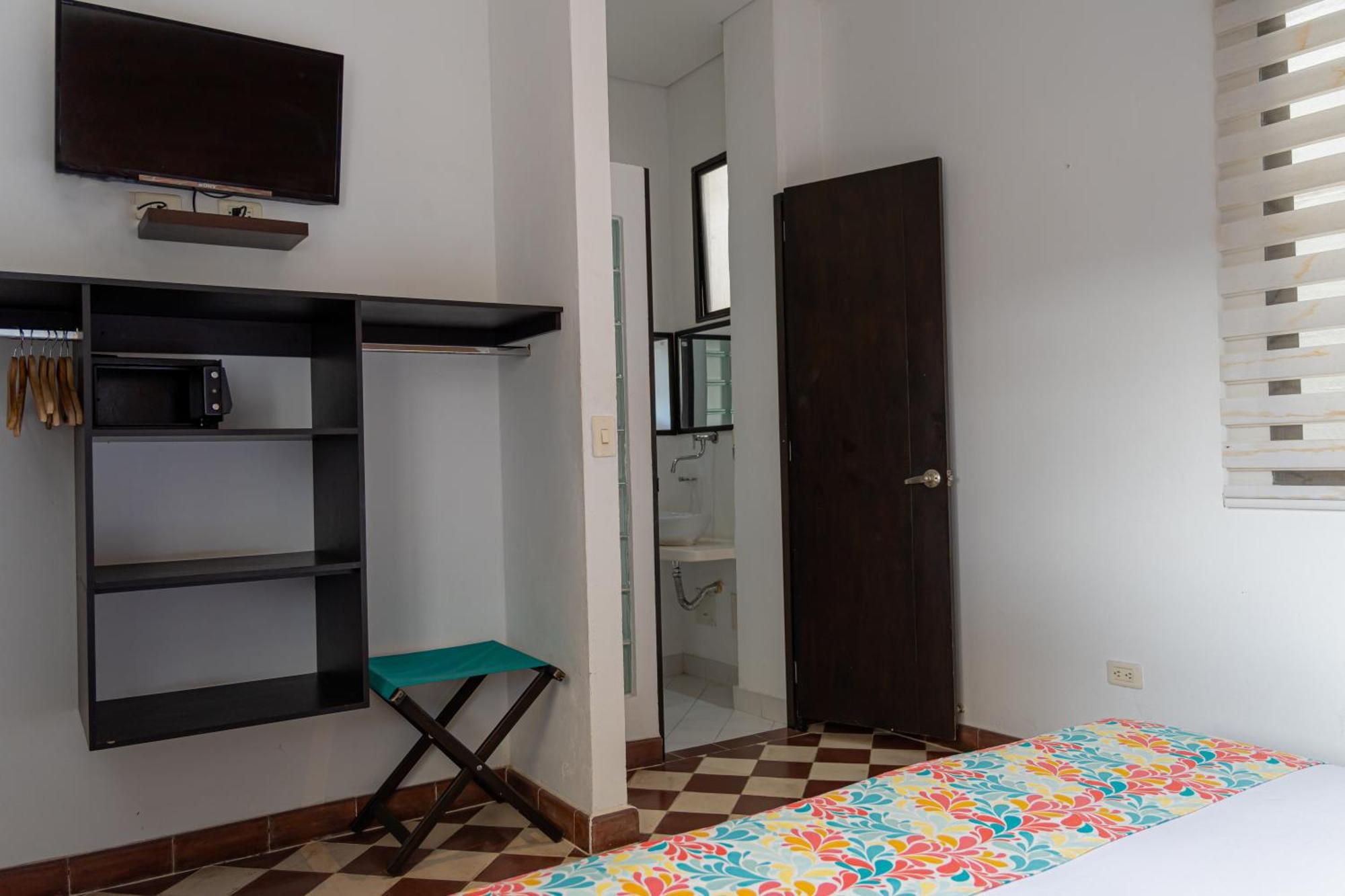 Standard Double or Twin Room,1675827841:JPEG