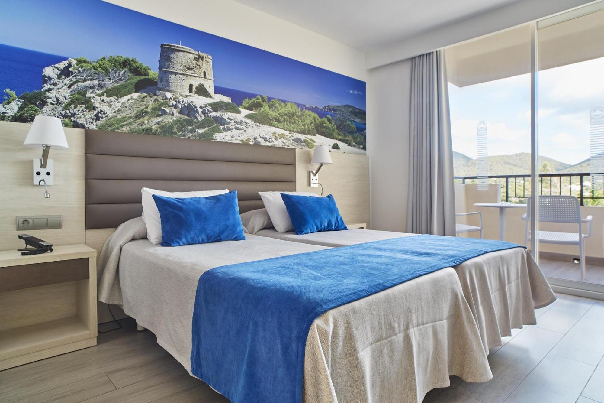 Superior Double Room with Sea View