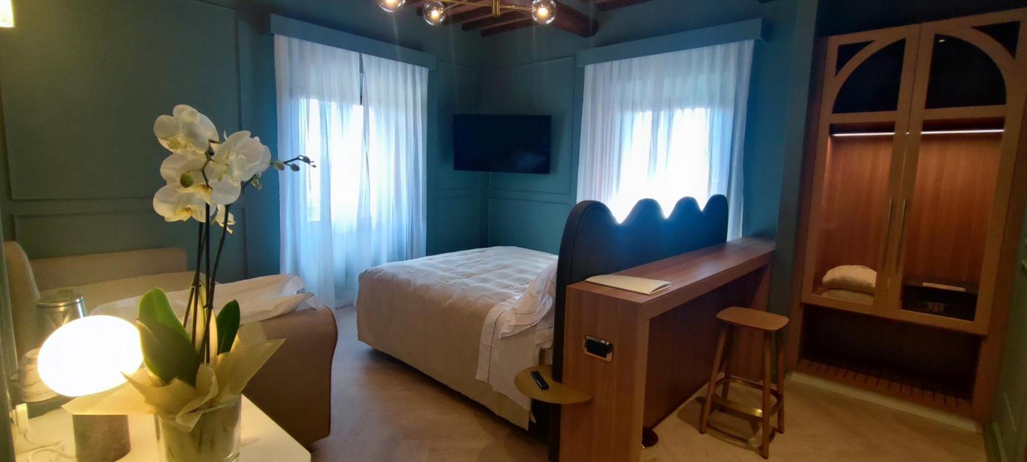 Deluxe Room,1765838934:JPEG