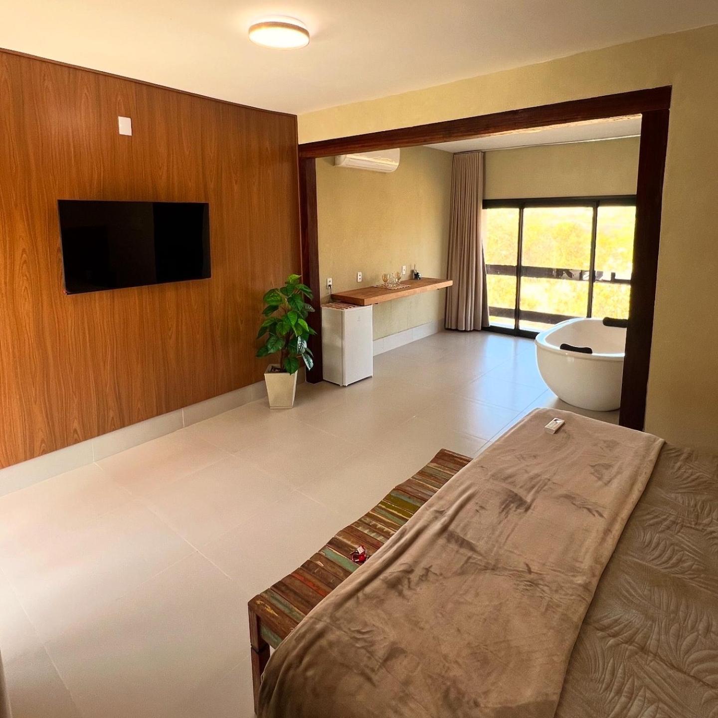Deluxe Double Room Bath