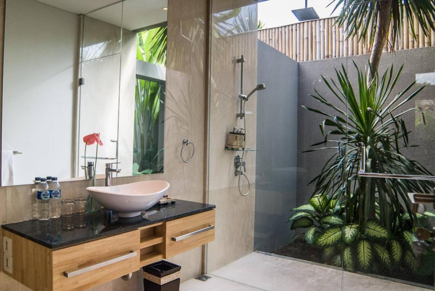 Three-Bedroom Villa,1698978806:JPEG