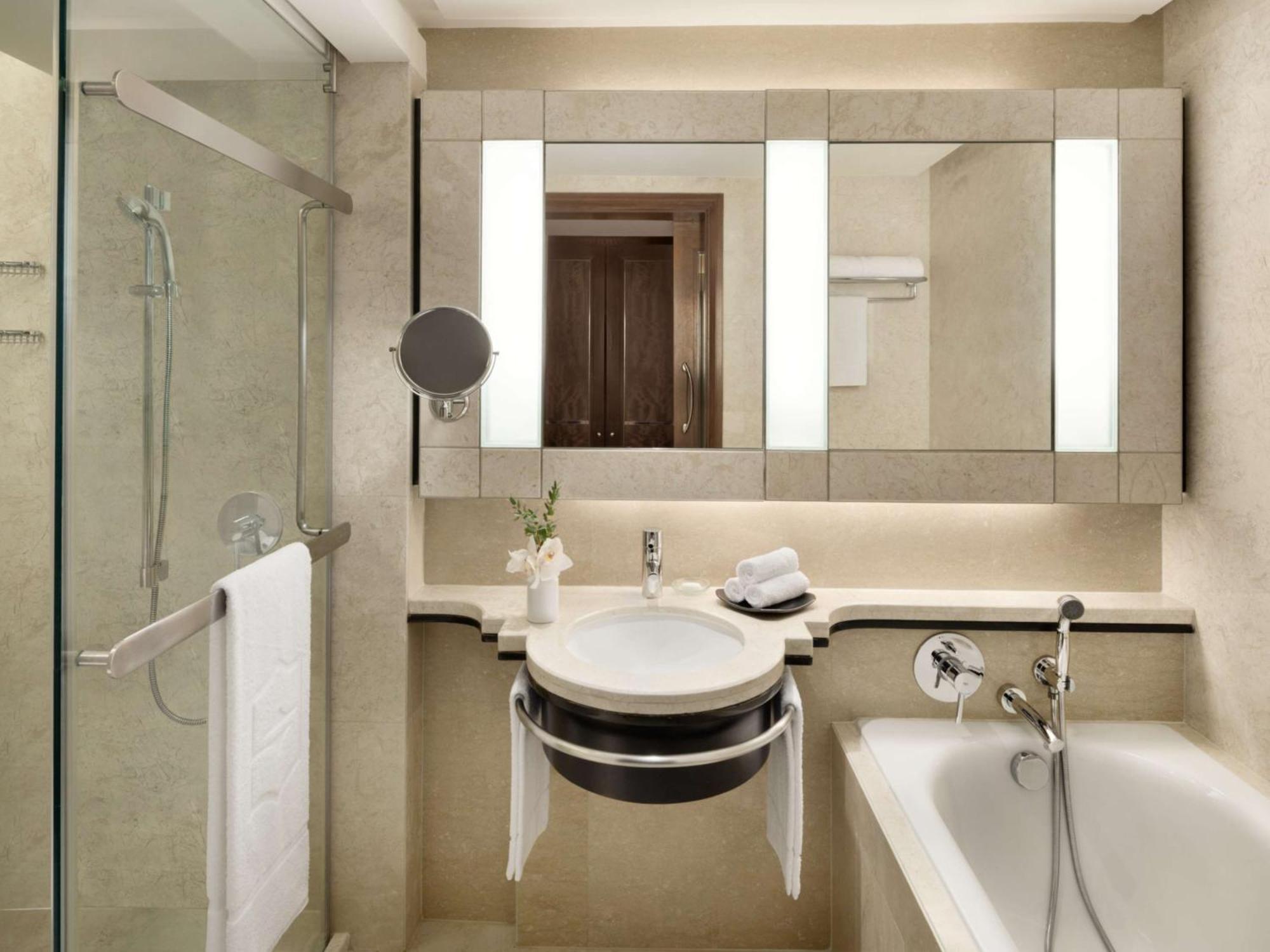 Premier Room