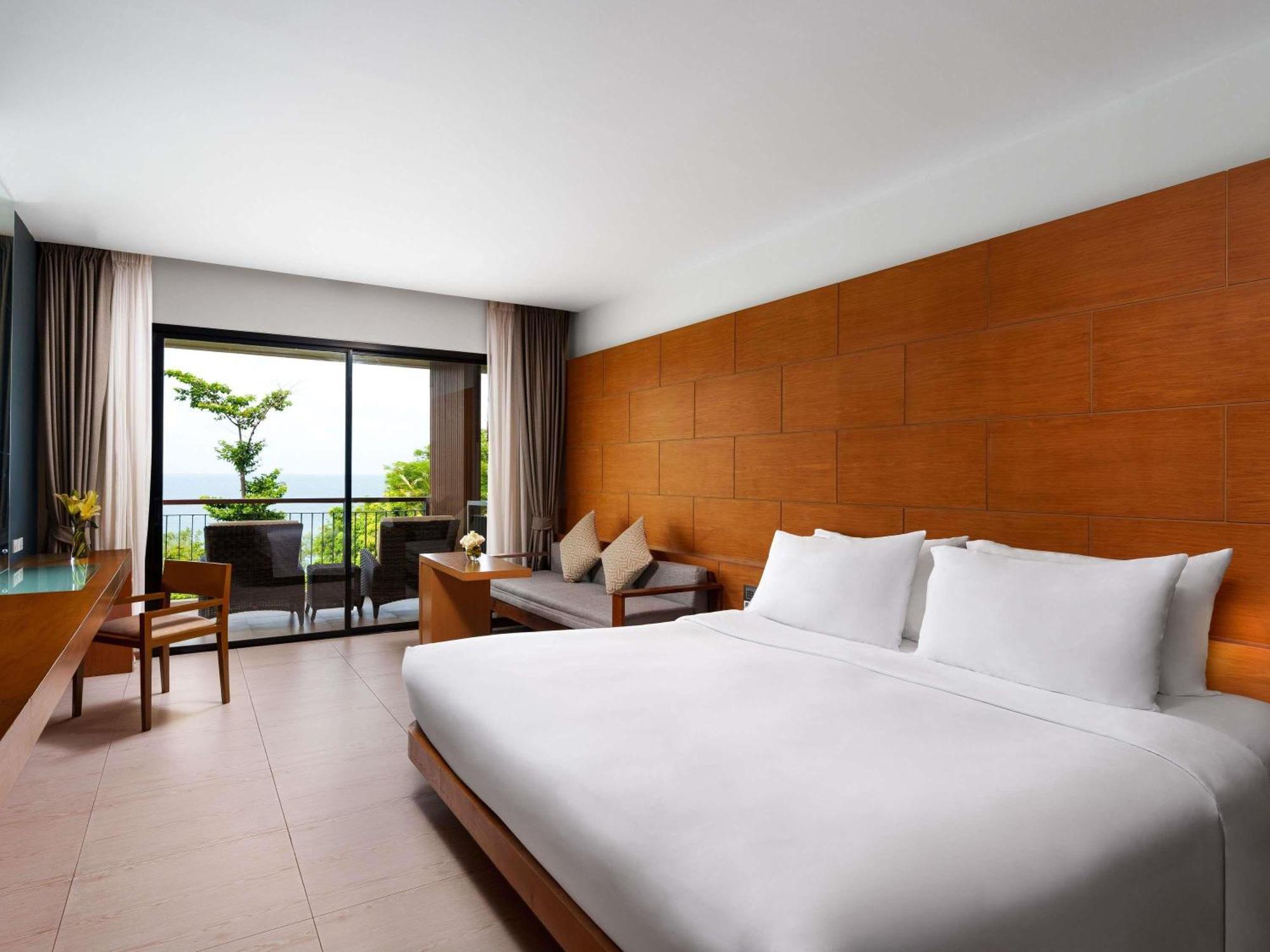Habitación Deluxe con vistas al mar y al jardín - 1 cama extragrande