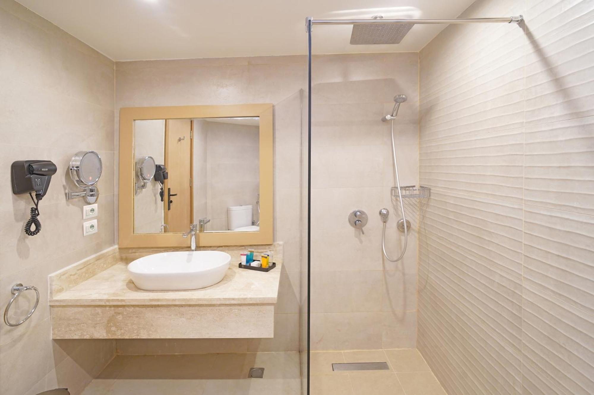 Premium Sea View Room,1730018244:JPEG