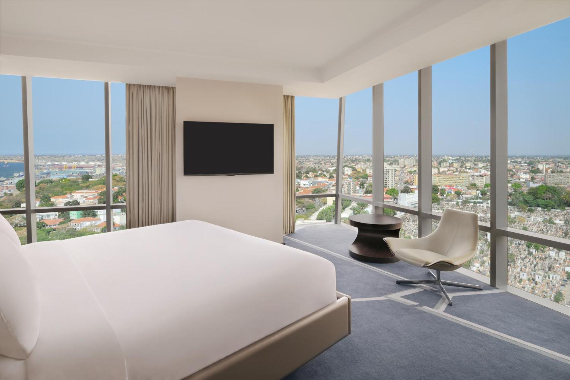 Chambre Lit King-Size Classique - Vue sur Baie