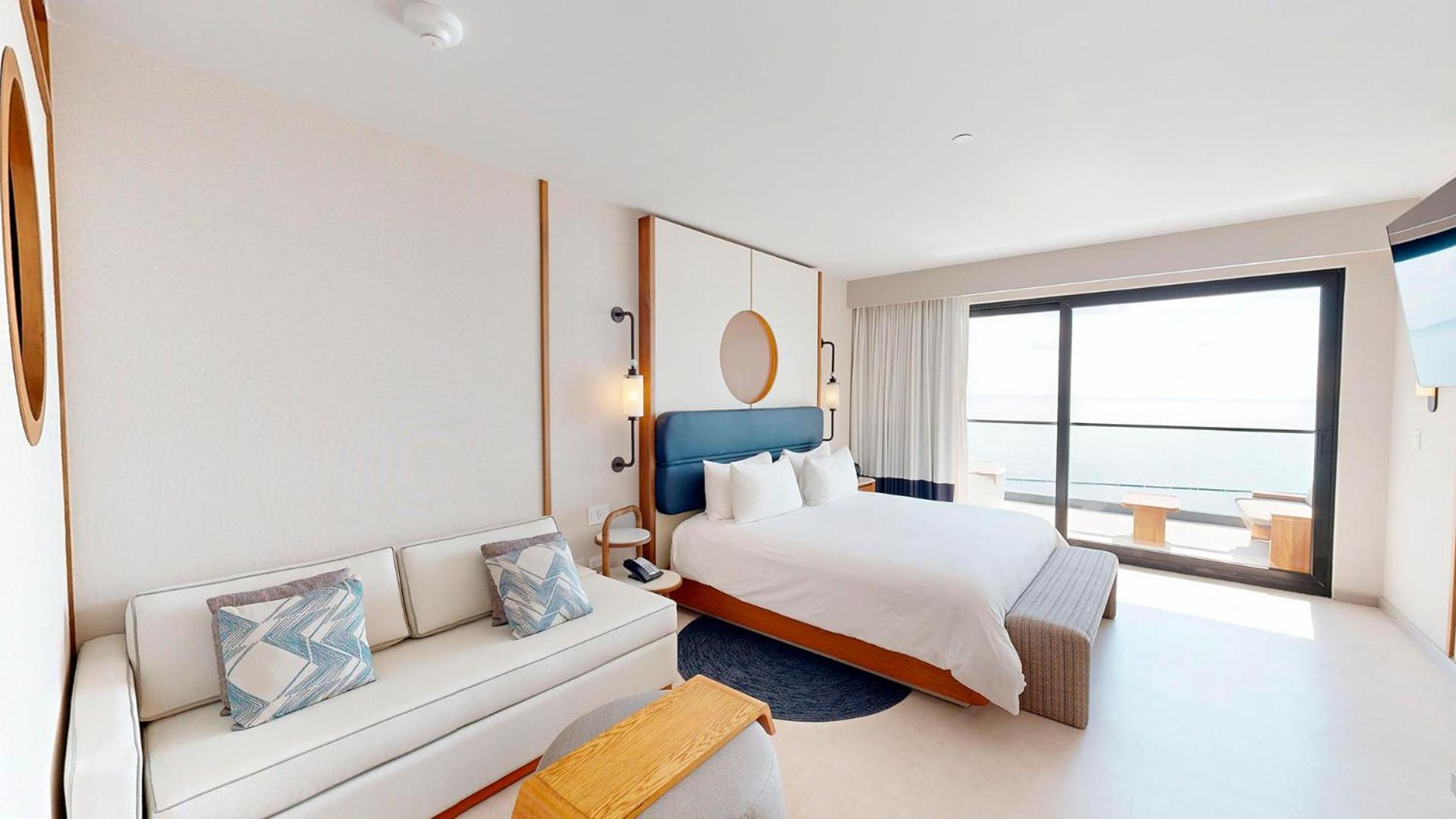 Oceanfront King