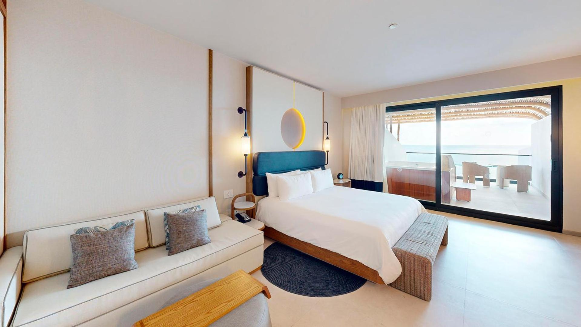 Oceanfront F&F Suite