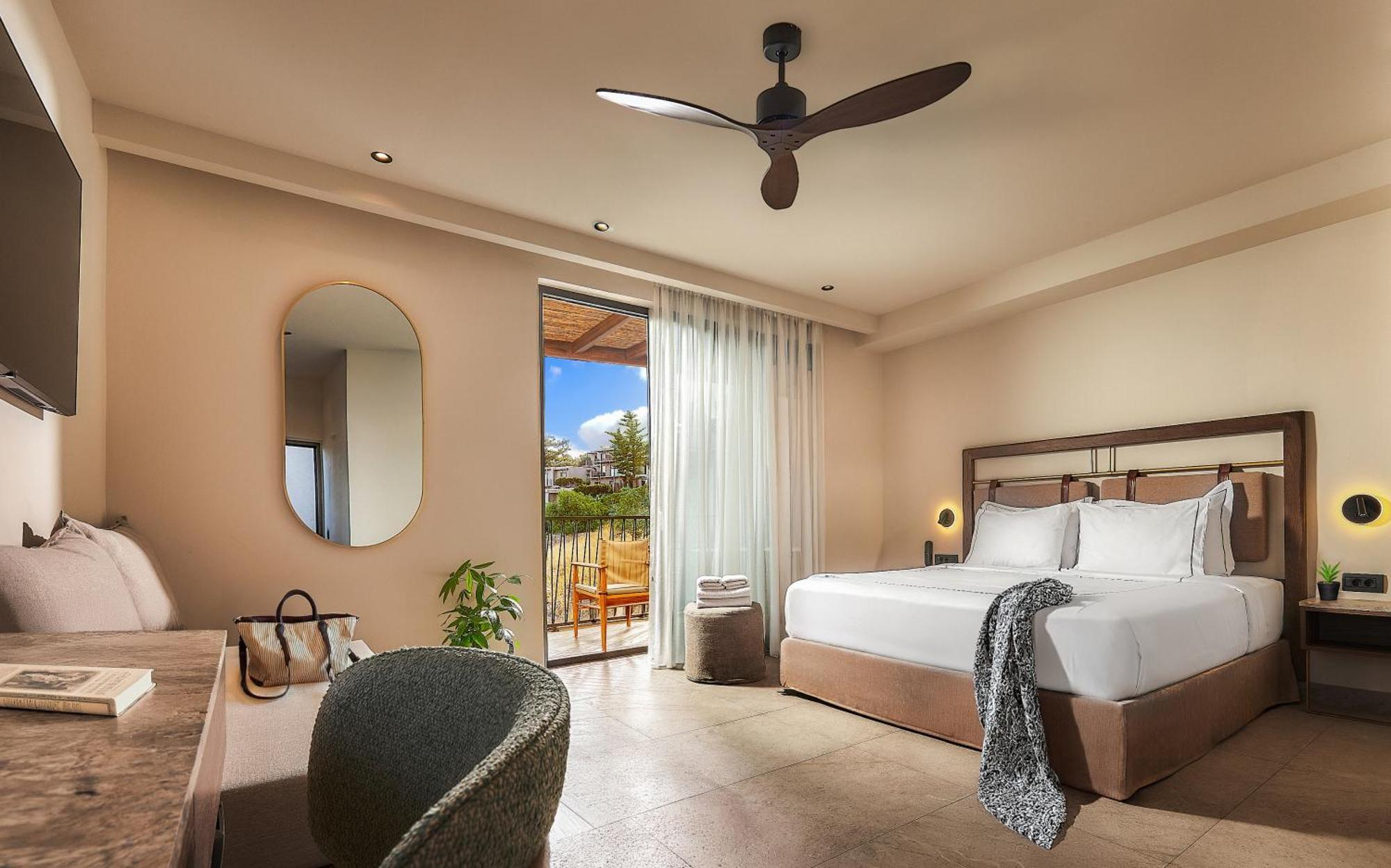 Superior Room Jacuzzi Sea View