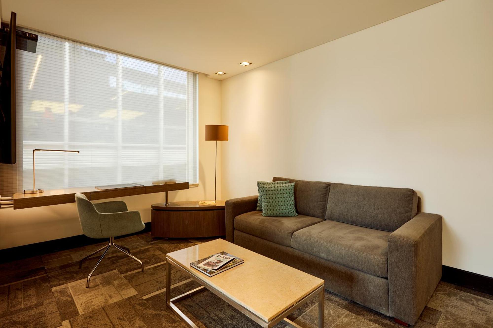 Junior Suite,1746934833:JPEG