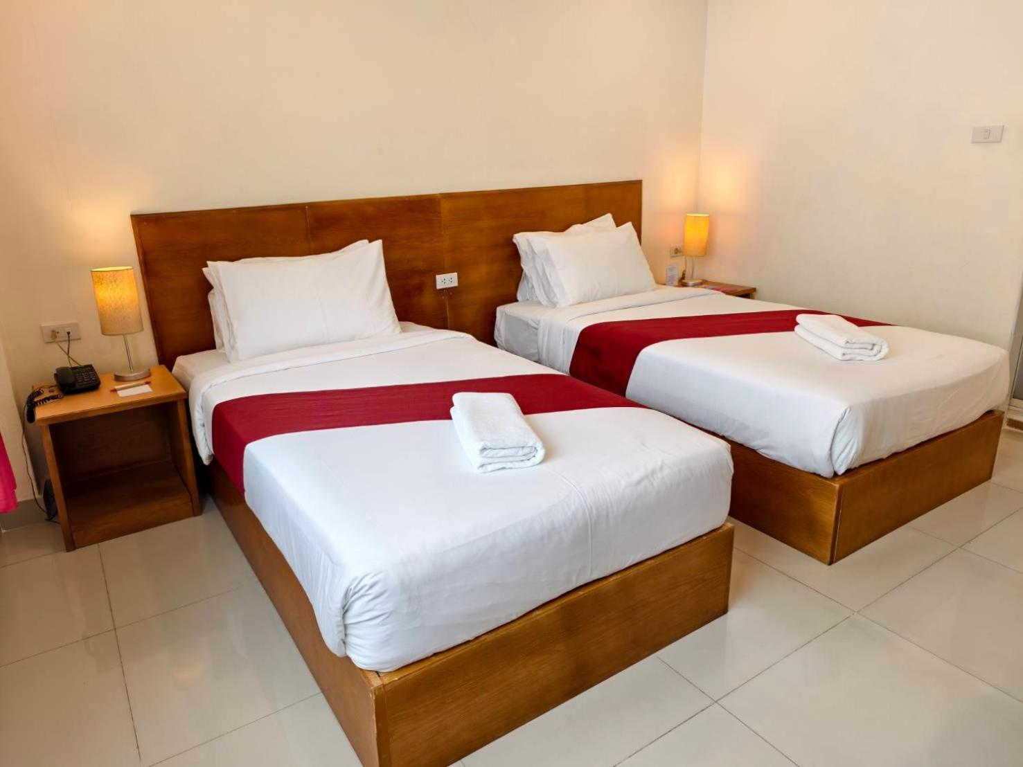 Deluxe Twin Room