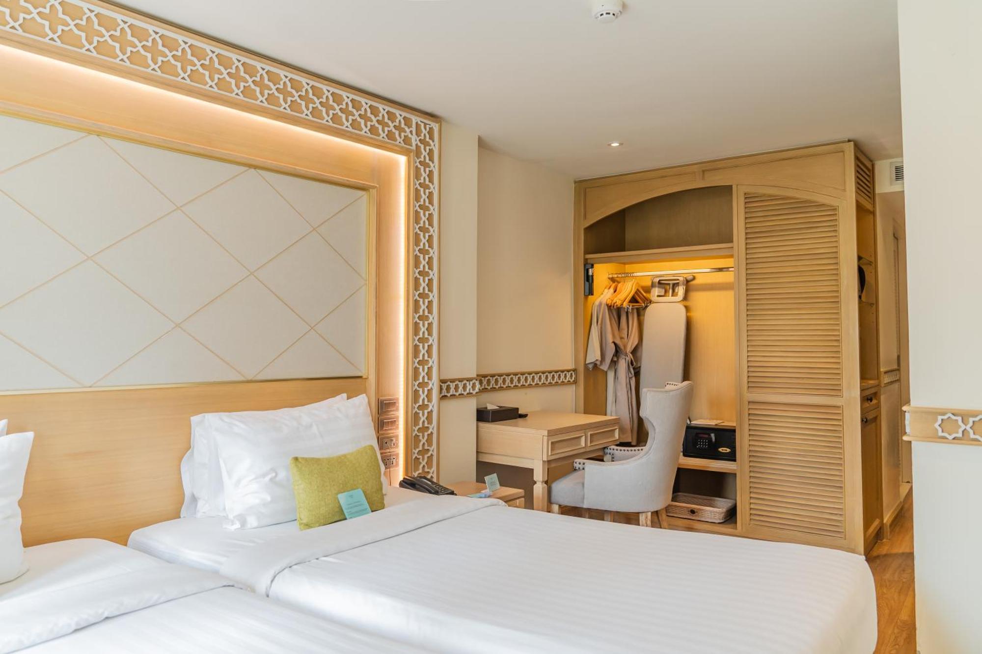 Chambre Deluxe Double ou Lits Jumeaux