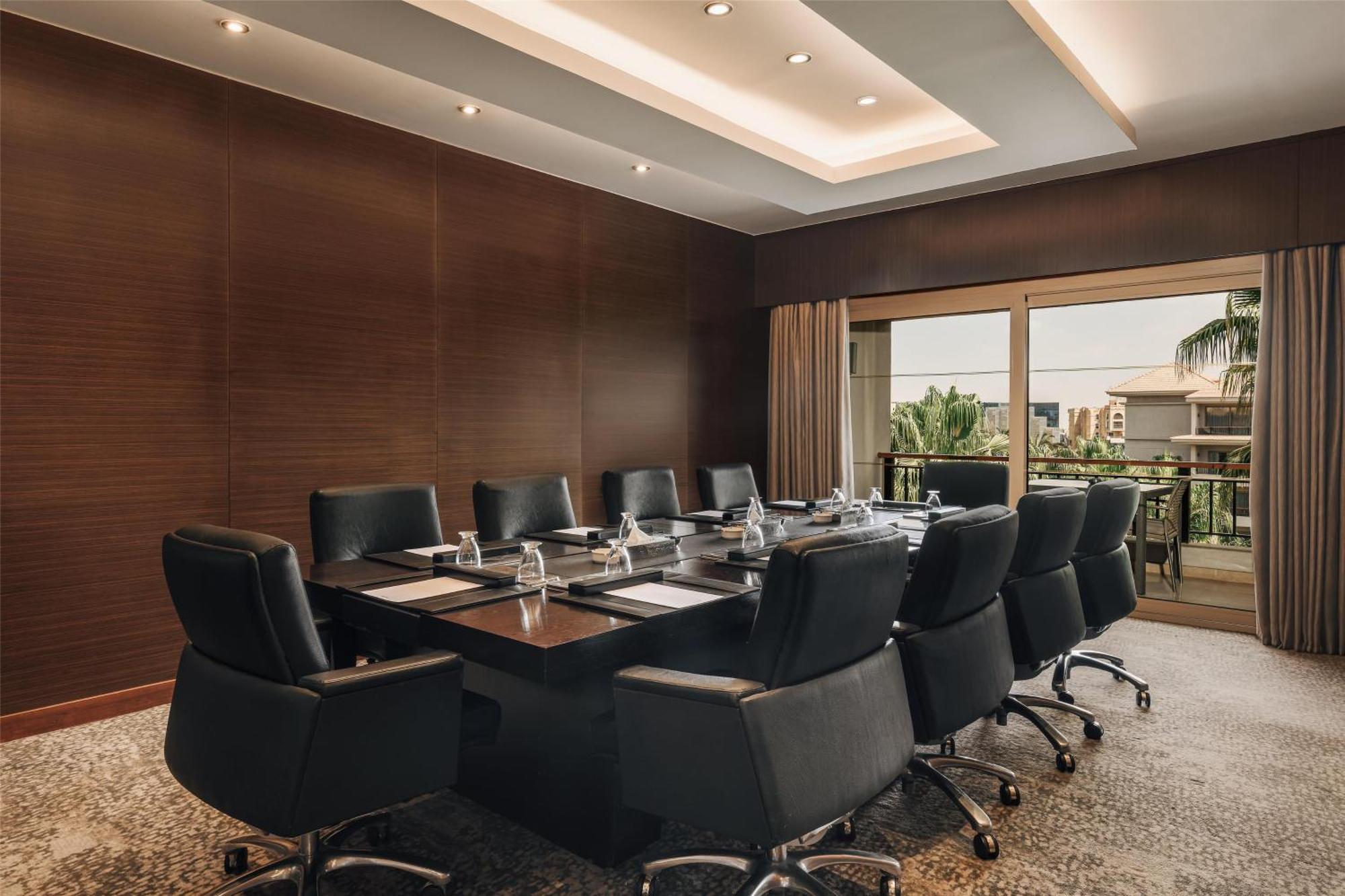 Deluxe Club Room