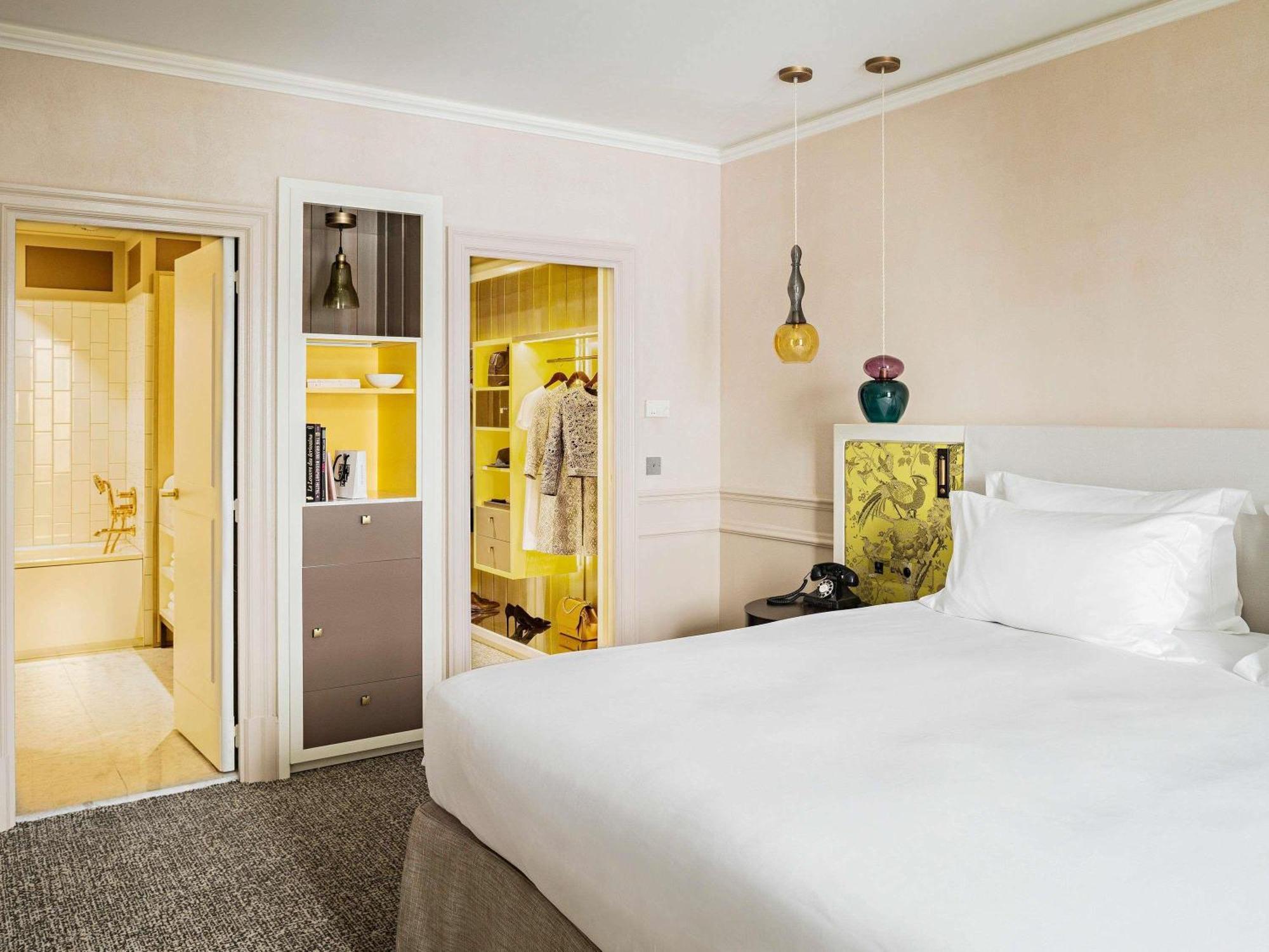 Prestige Suite mit 1 Kingsize-Bett/1 Schlafsofa/separatem Wohnzimmer - Blick auf den Boulevard oder die Rue Scribe