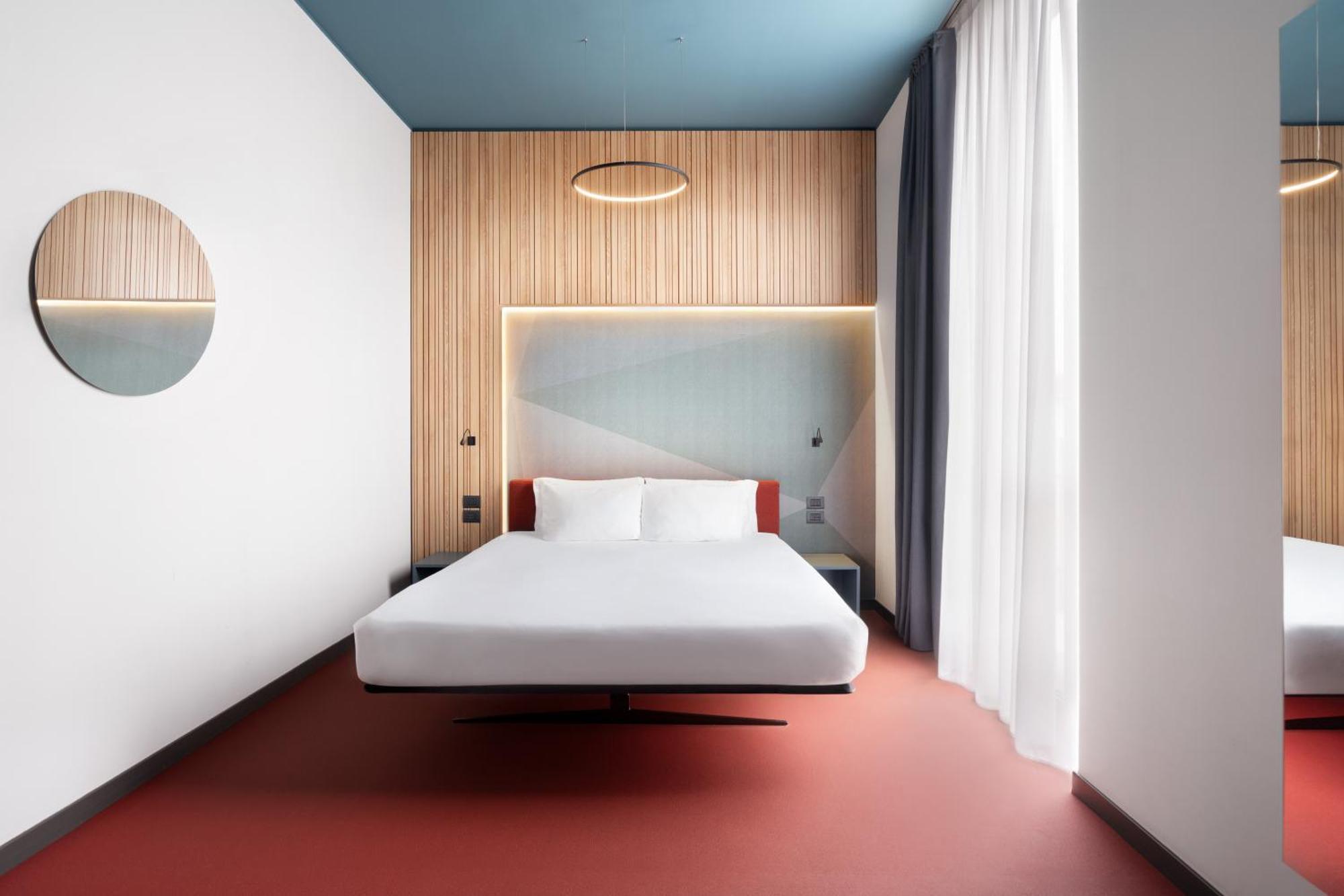 Creator - King Size Bed