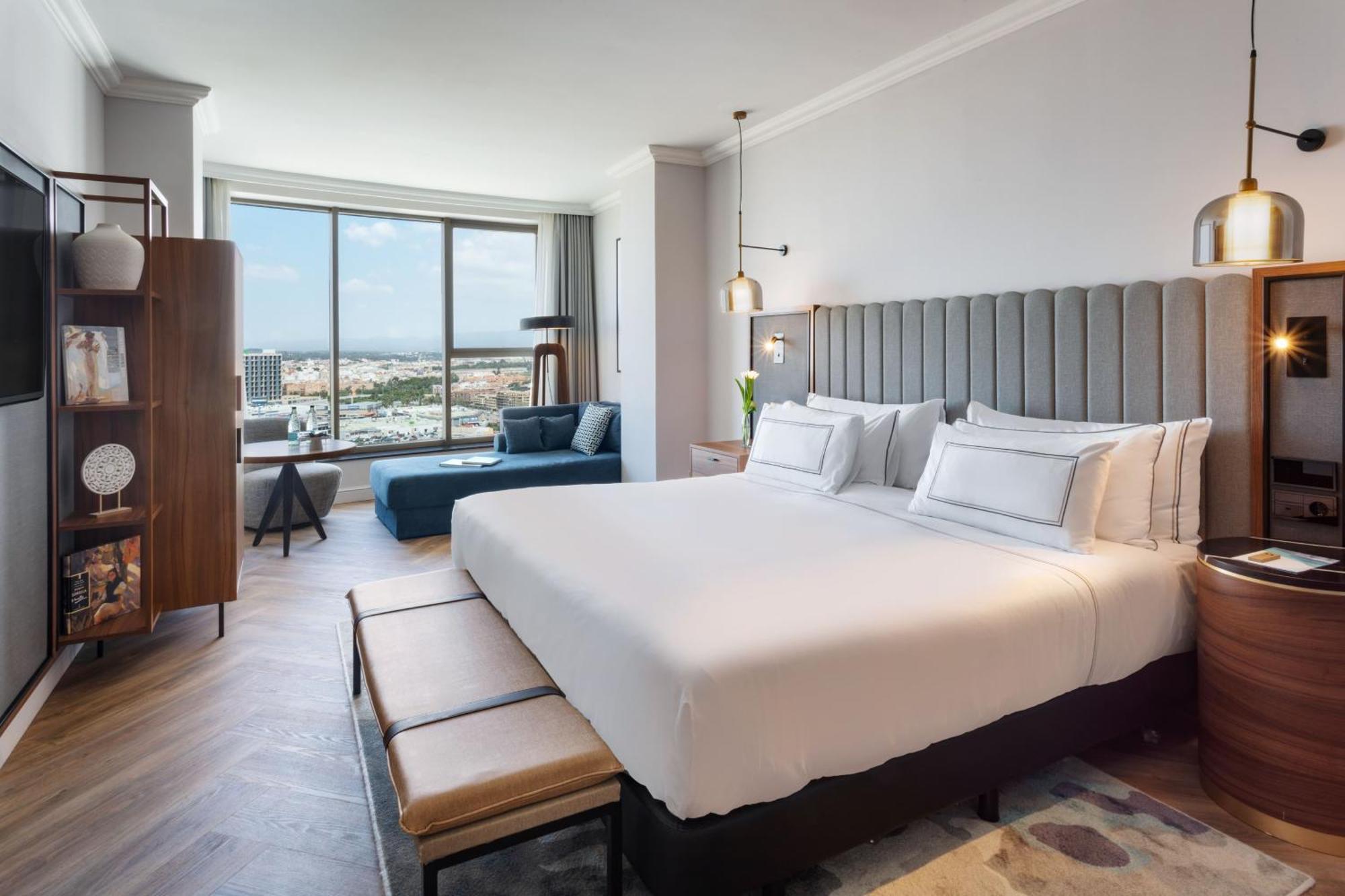 Premium  Room