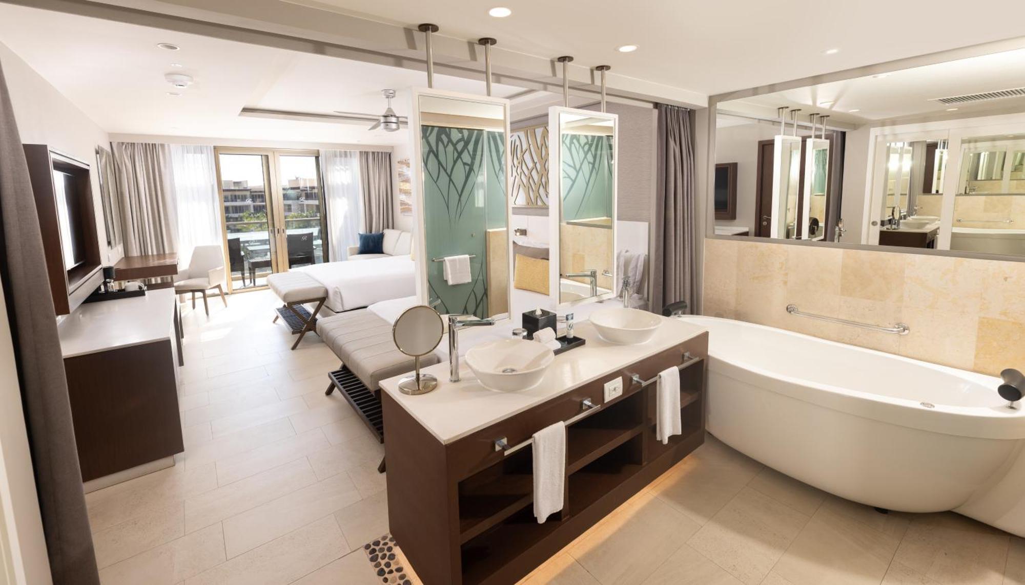 Luxury Junior Suite Ocean View