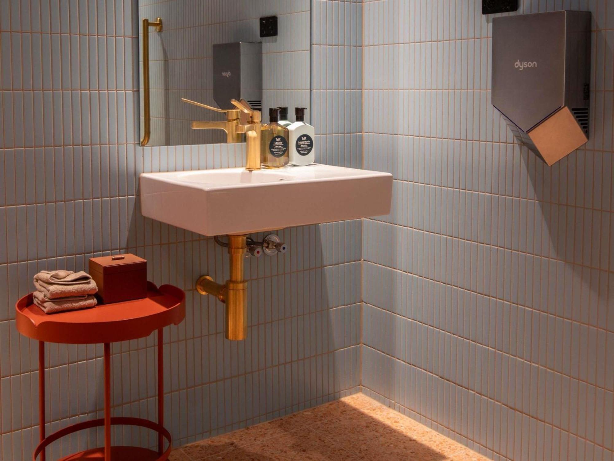 Standard Room Accessible
