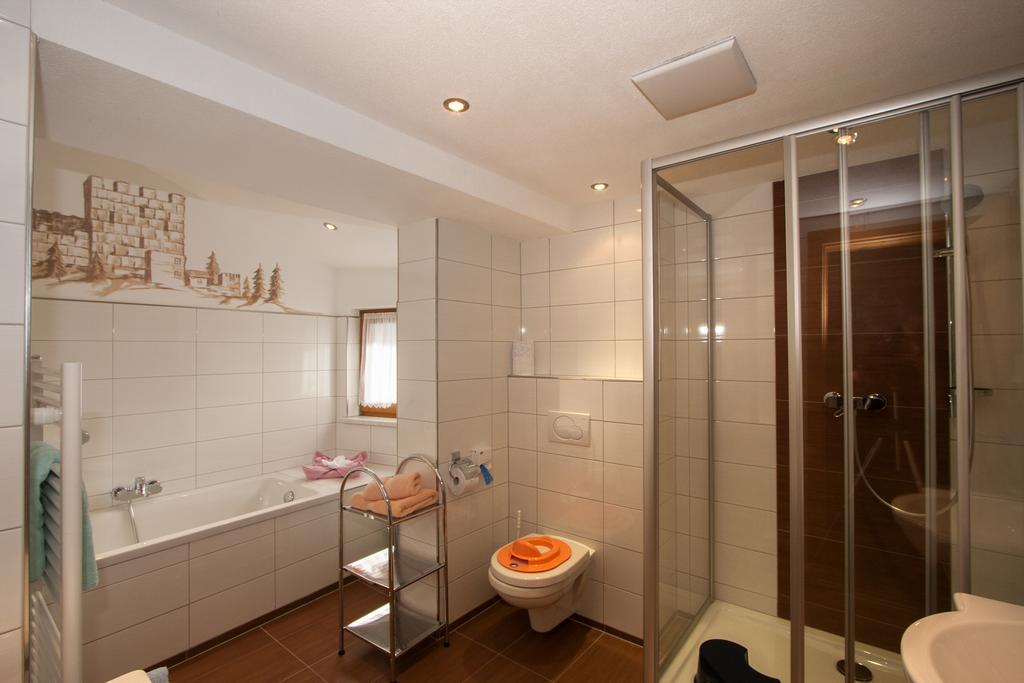 Family Suite,220514360:JPEG