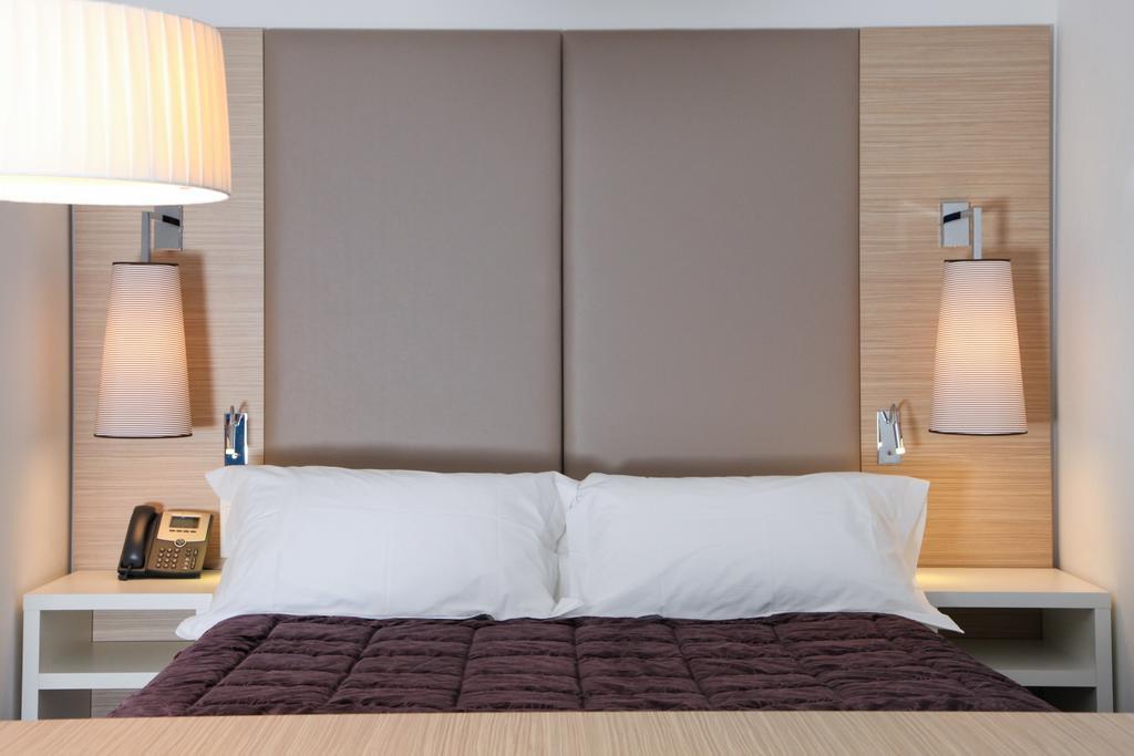 Suite Apartment with Garden Side (2 Adults + 2 Children)