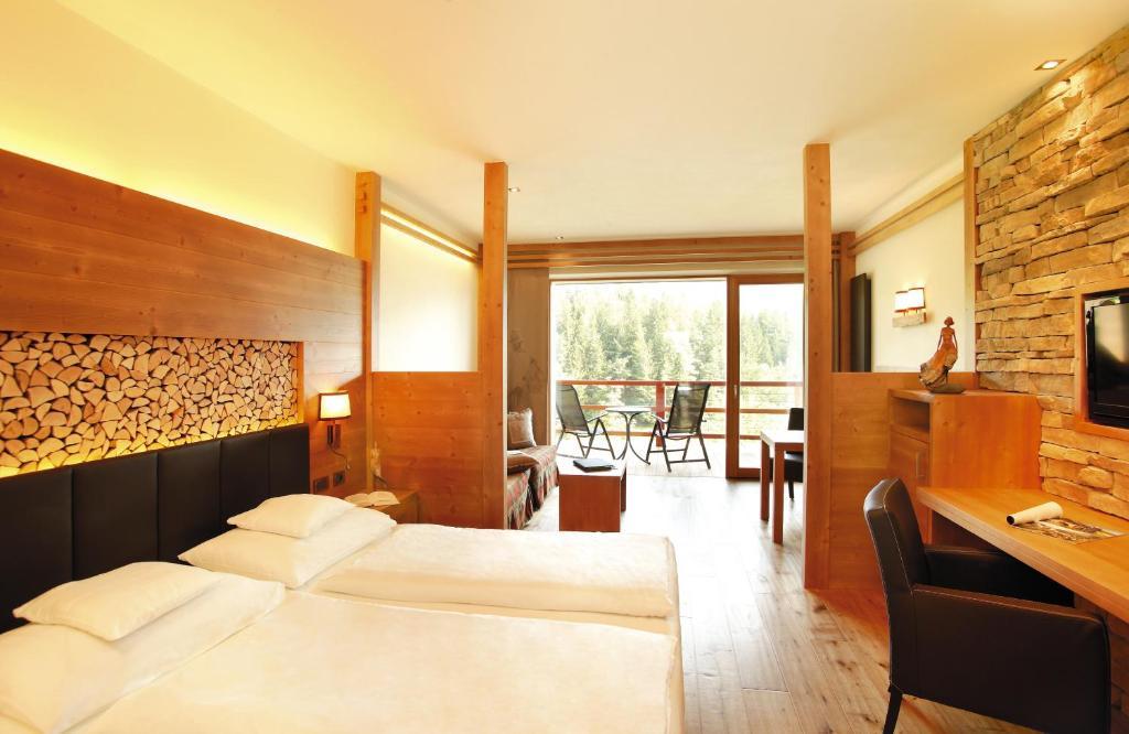 Junior Suite Balcony,631546416:JPEG