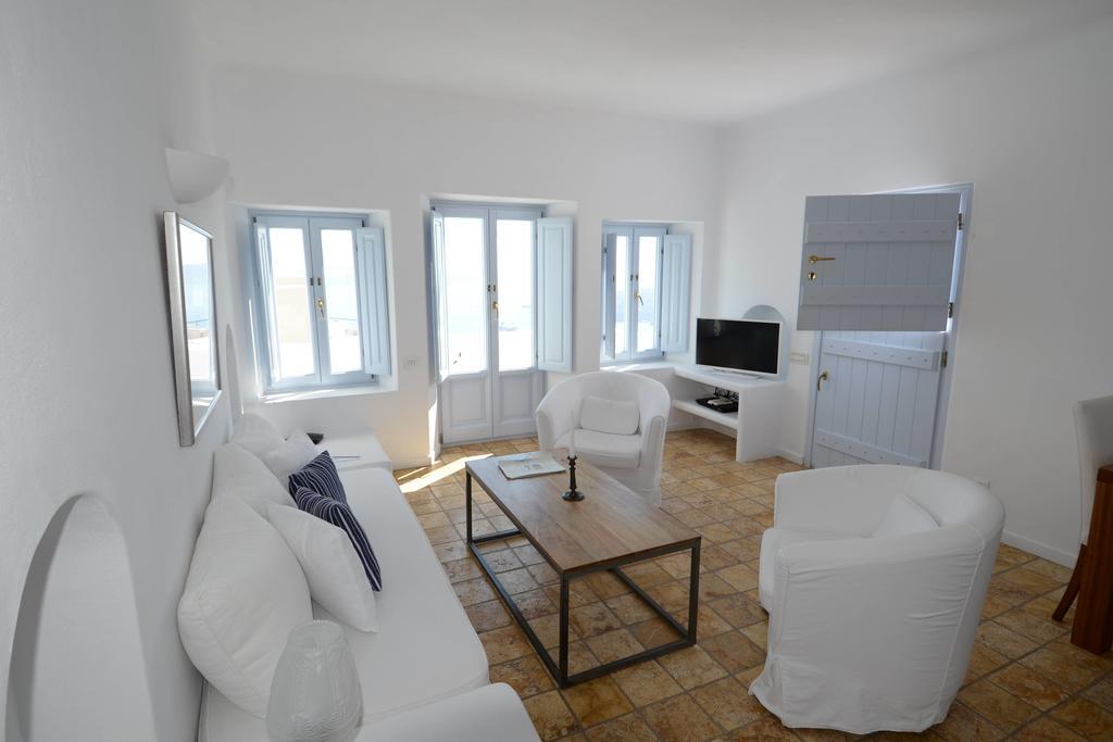 Rigoletto Suite Caldera View