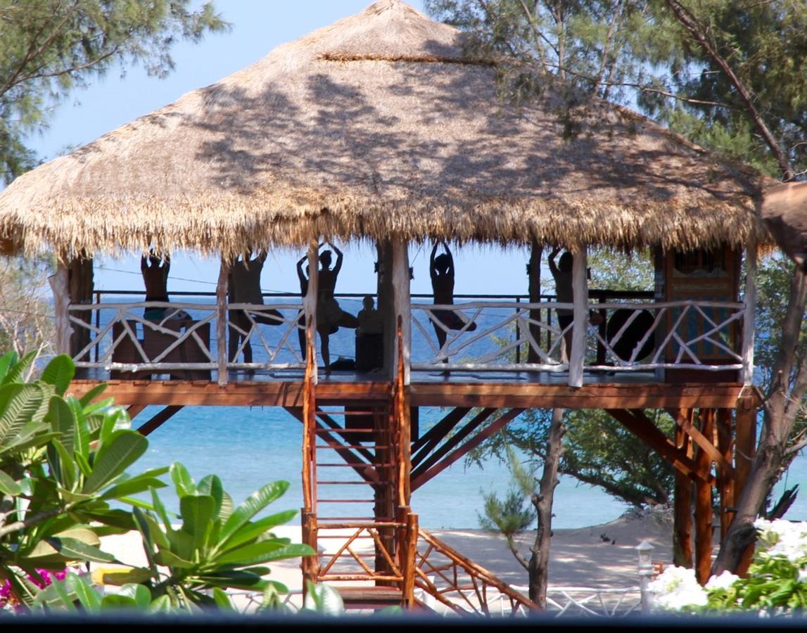 Bungalow with Sea View,549545676:JPEG