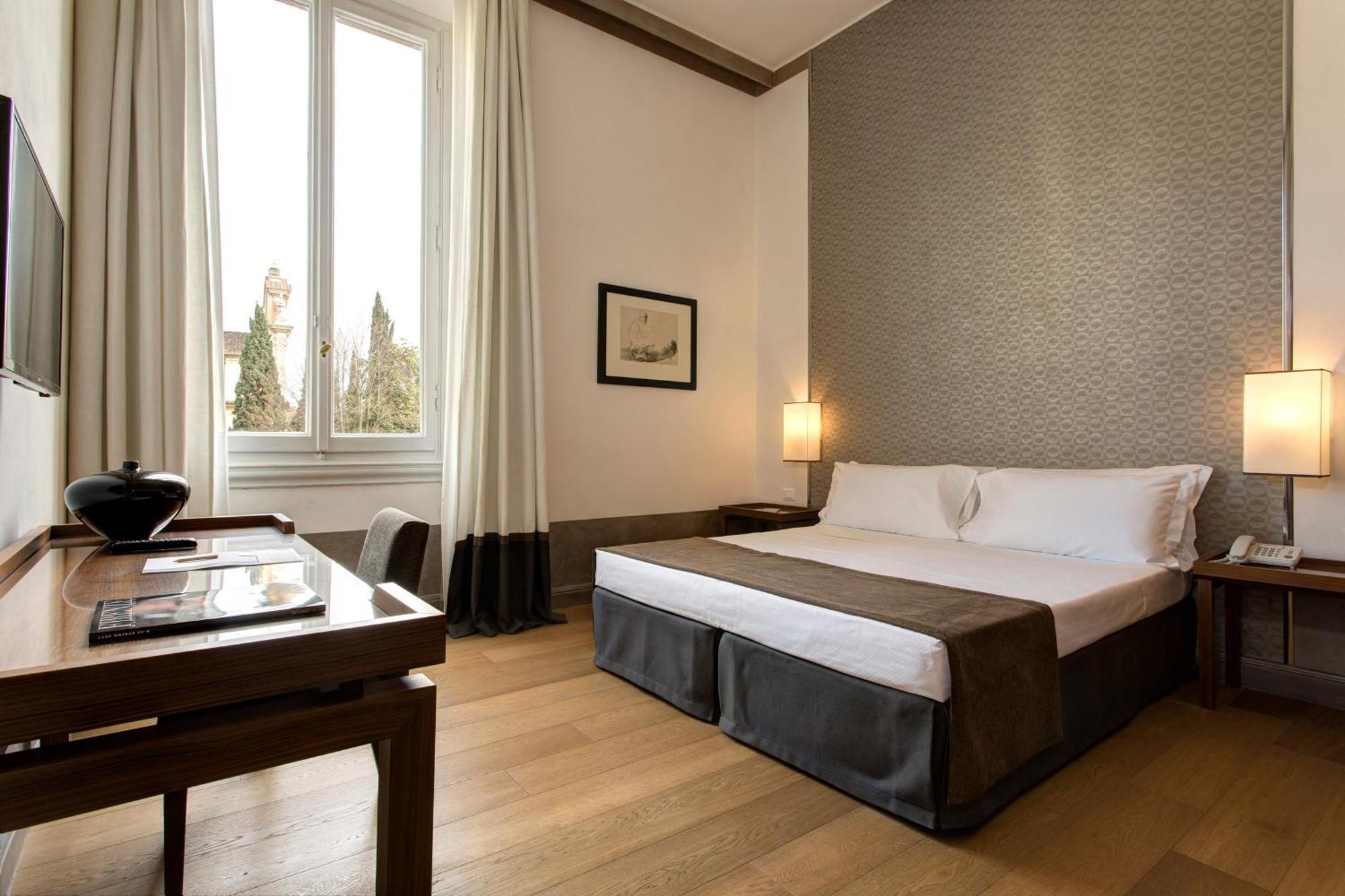 Deluxe Double Room Garden View
