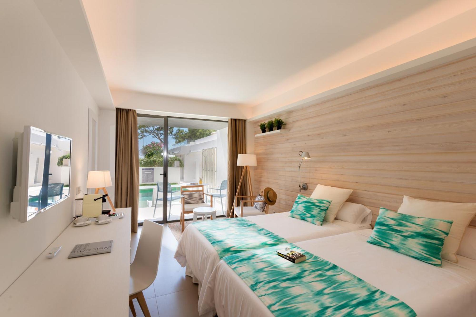 Habitación Doble Swim Up (2 adultos)