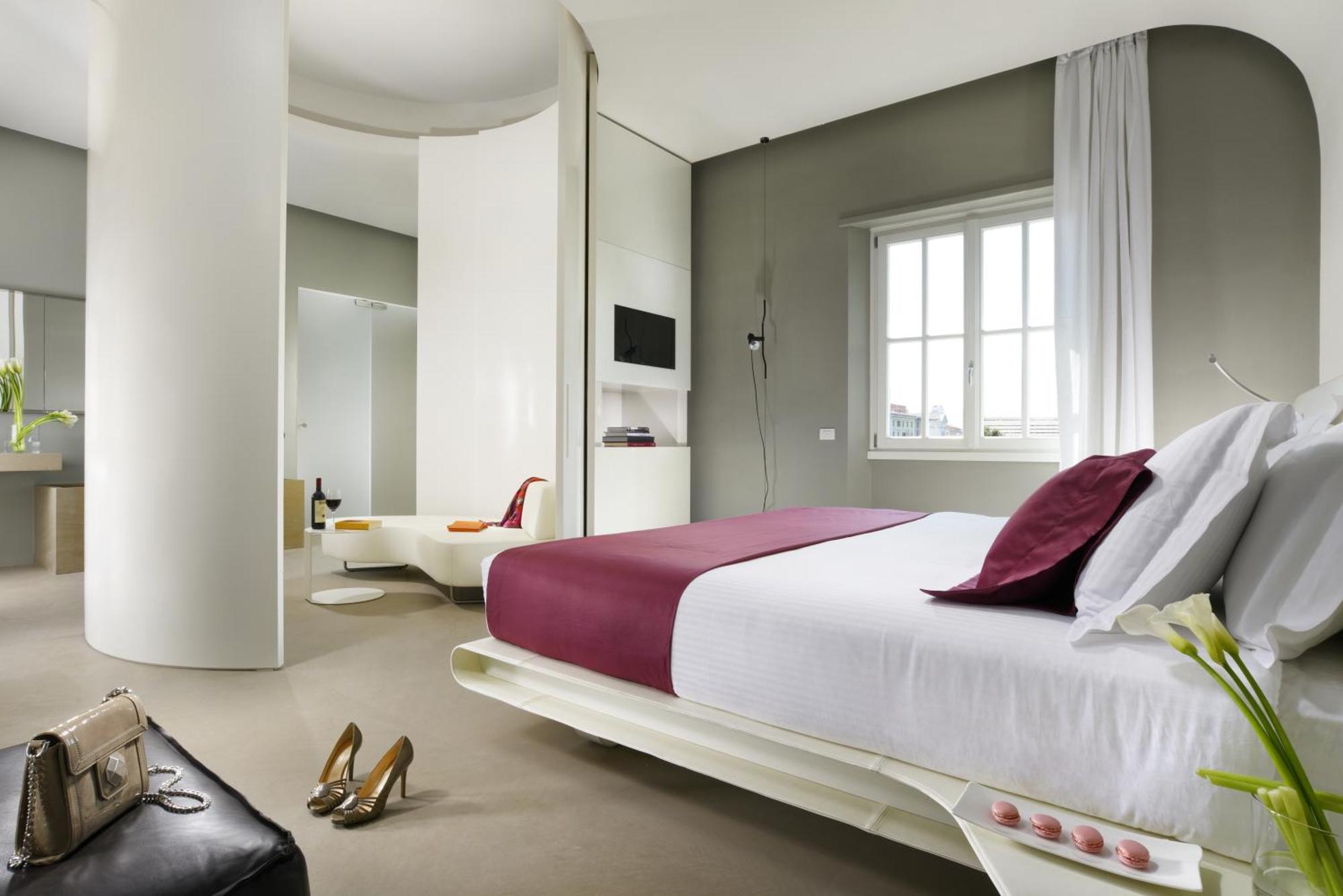 Junior Suite,1523911654:JPEG