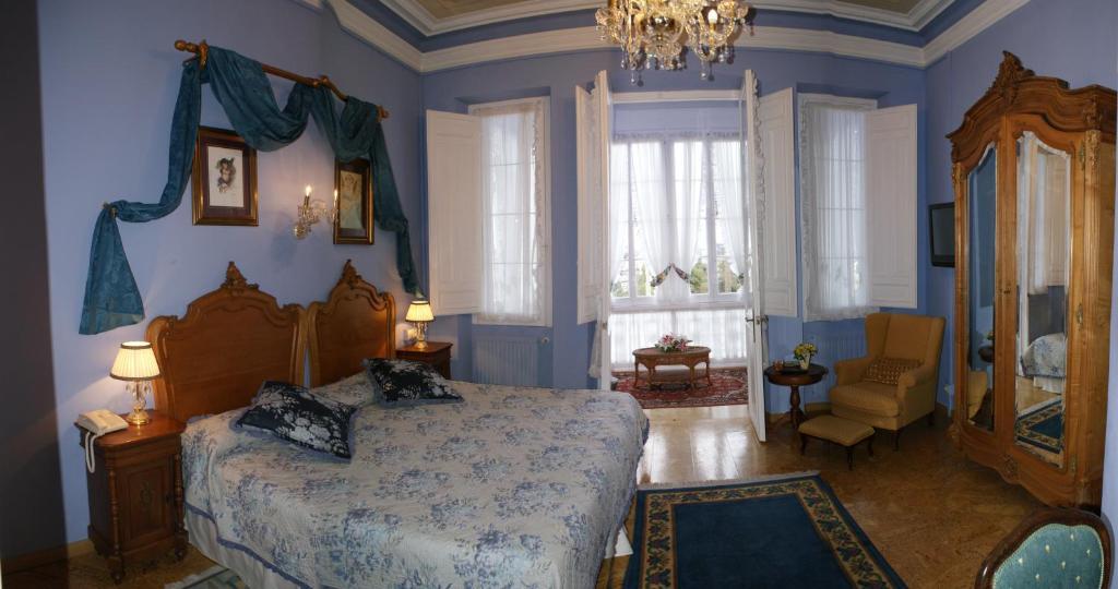 Suite,1584408597:JPEG